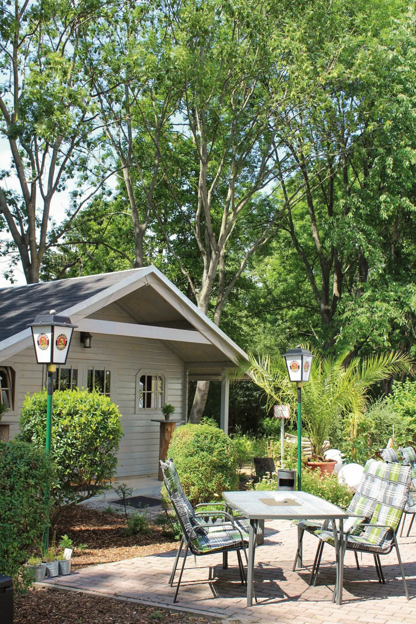 H+ Hotel Erfurt EXTERIOR