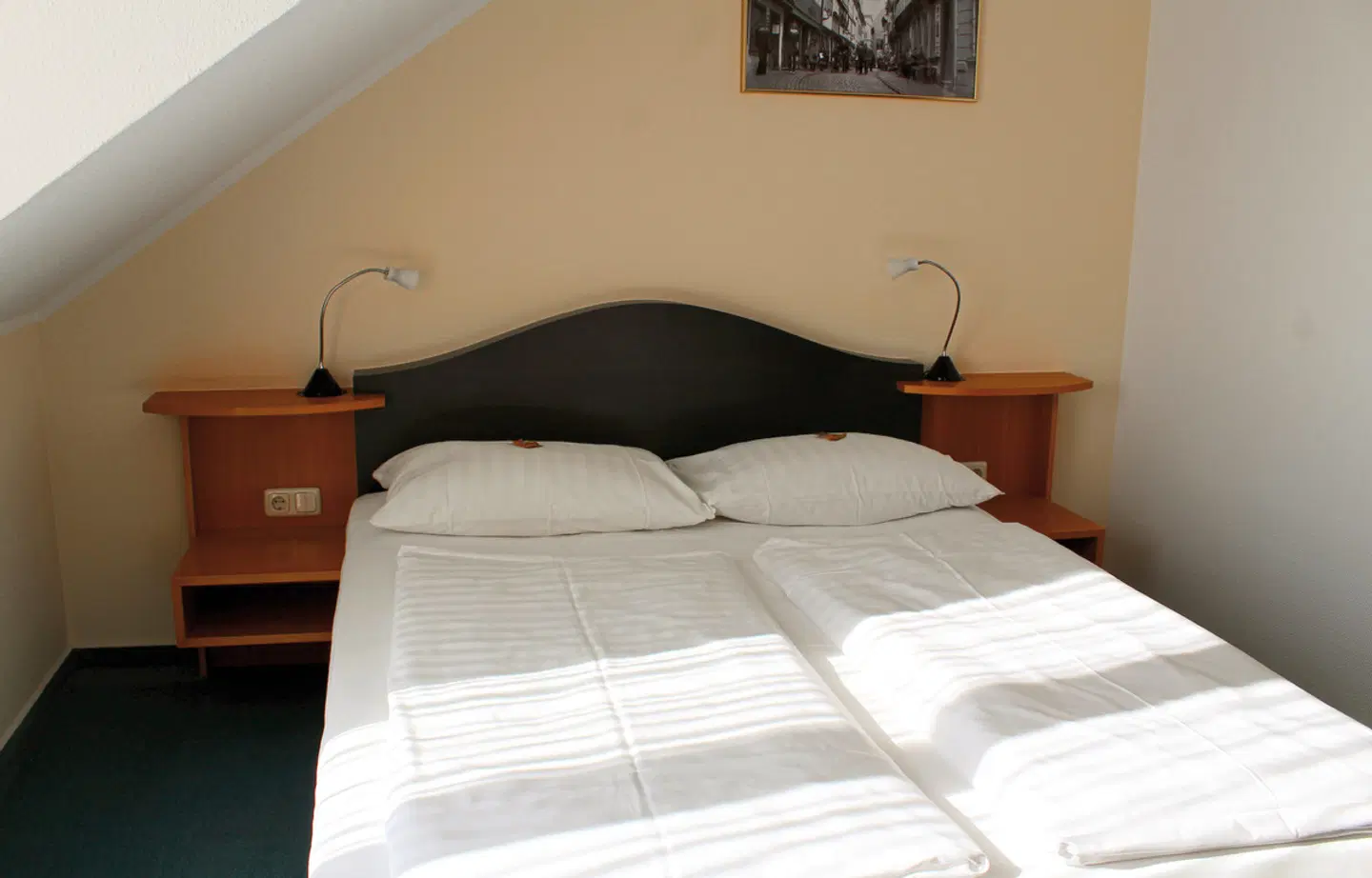 H+ Hotel Erfurt ROOM_EXAMPLE