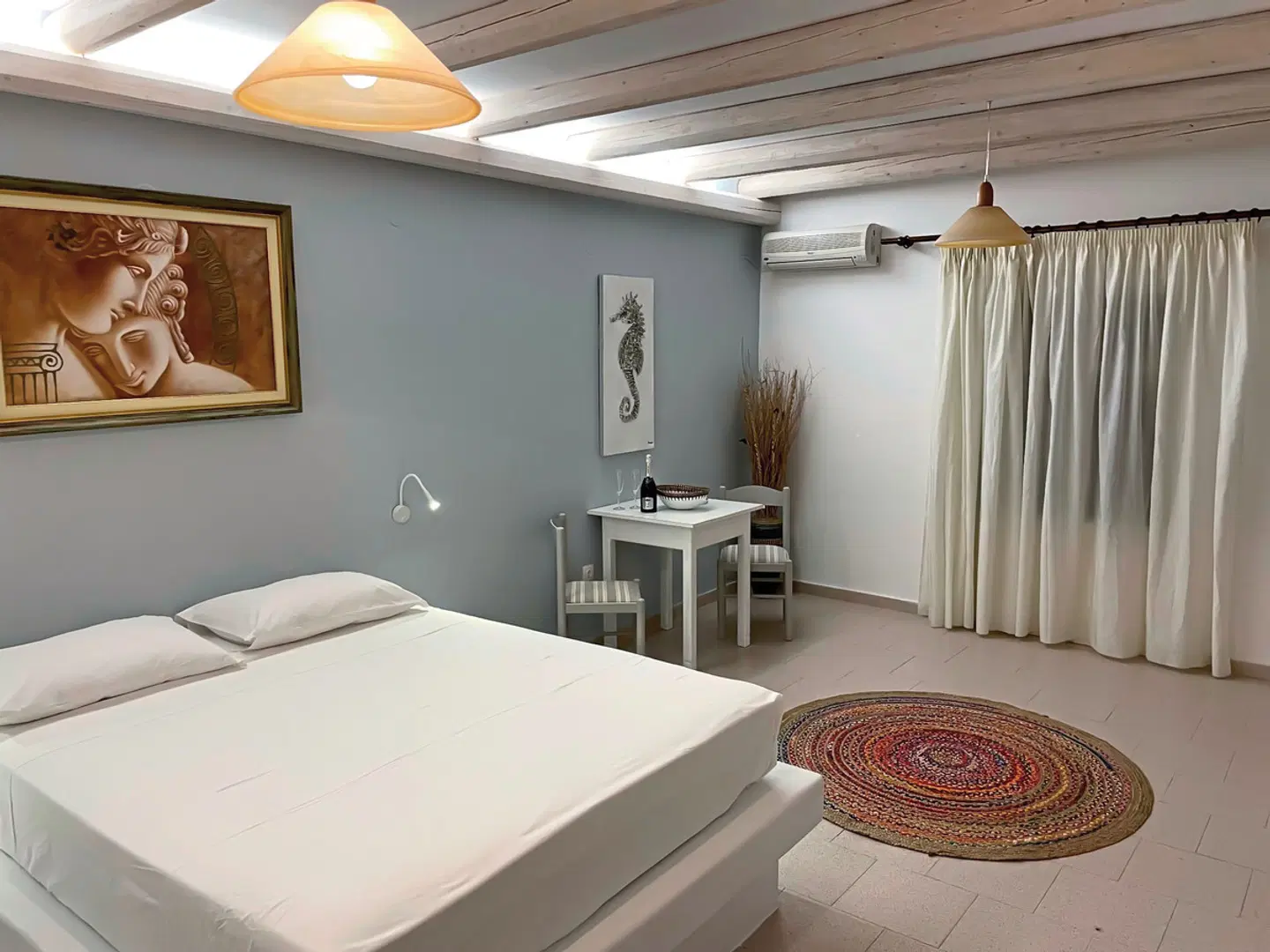 Popi's Studios ROOM_EXAMPLE