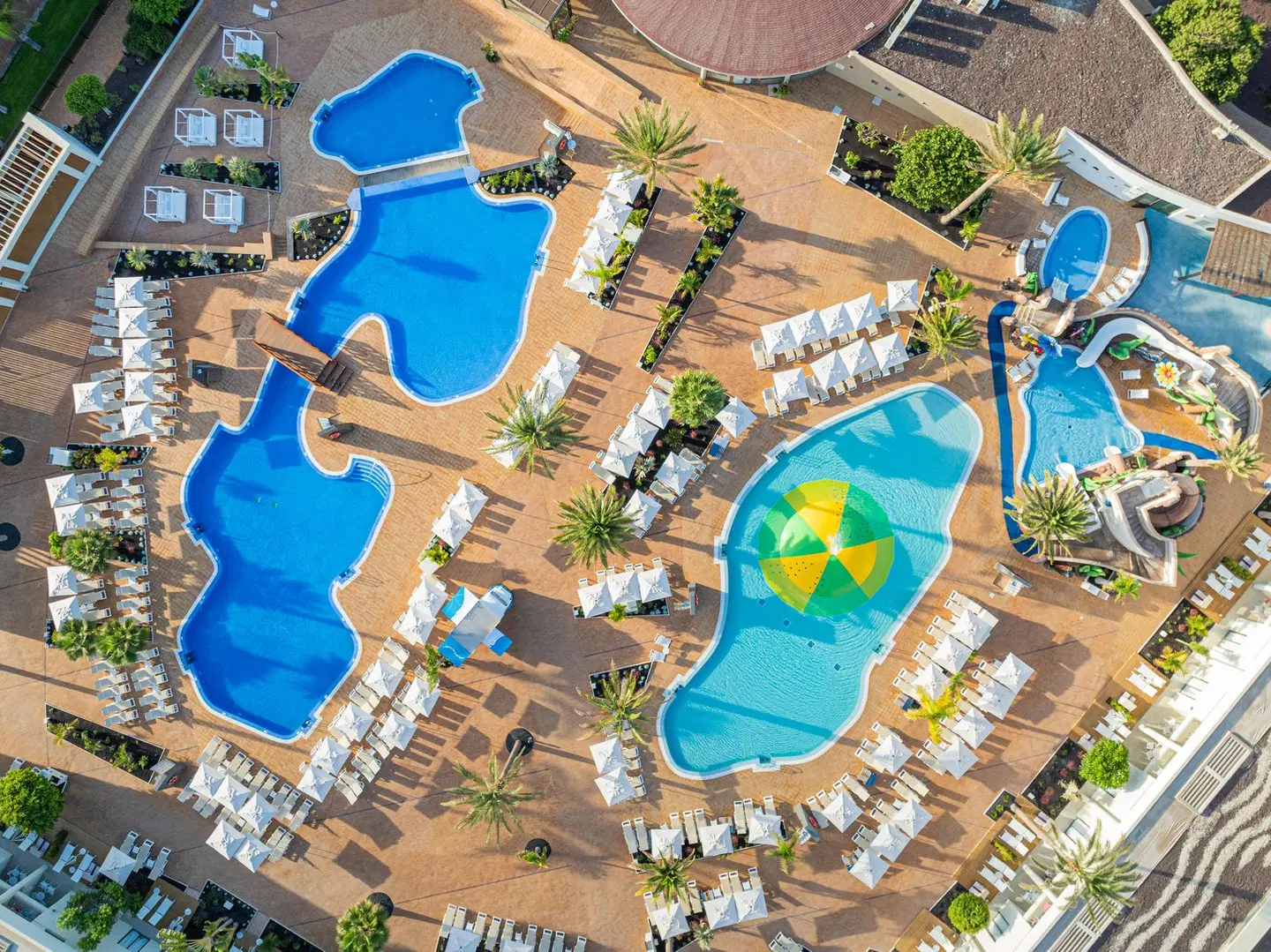 Iberostar Waves Gaviotas Park OUTDOOR_POOL