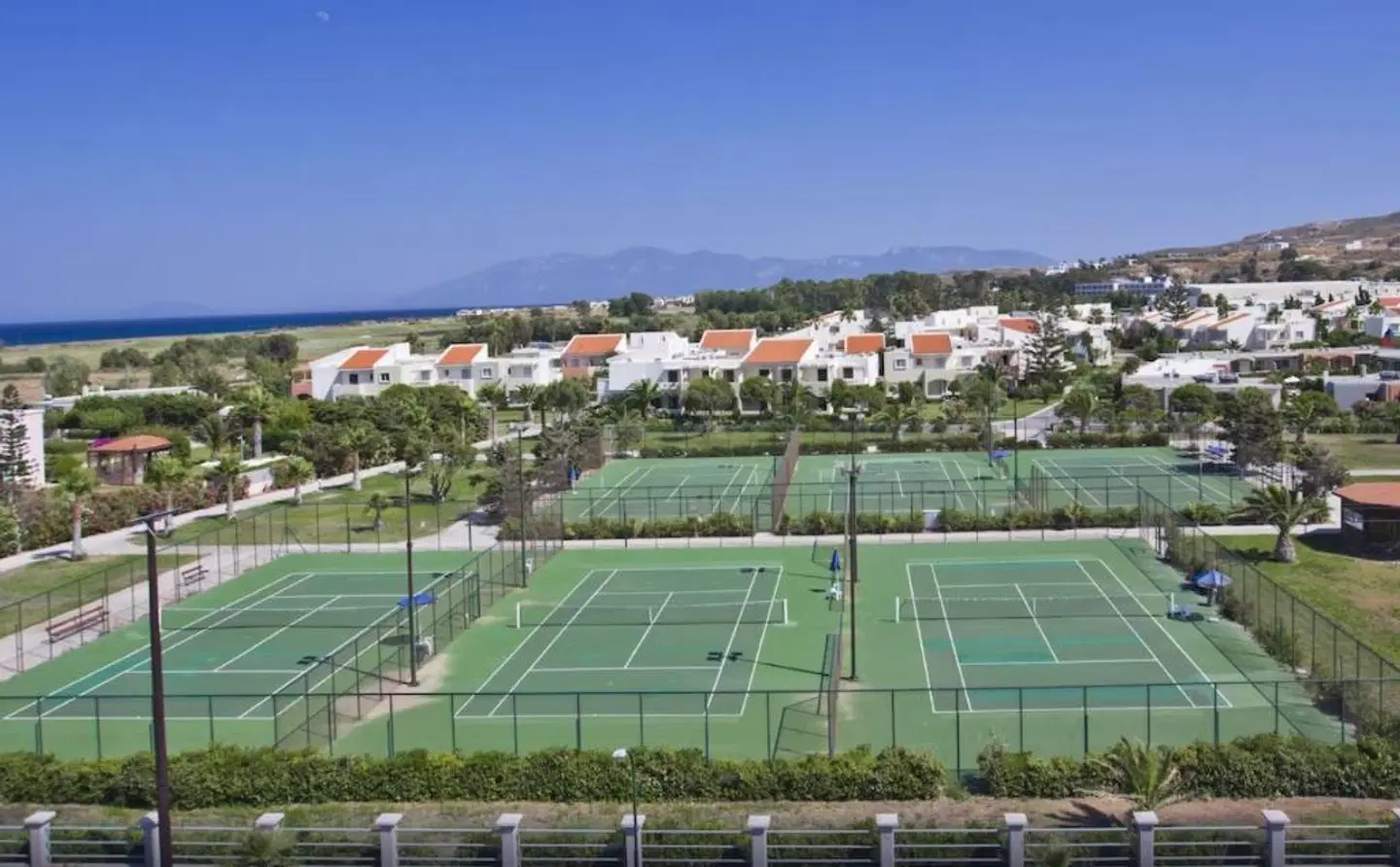 Kipriotis Village Resort EXTERIOR