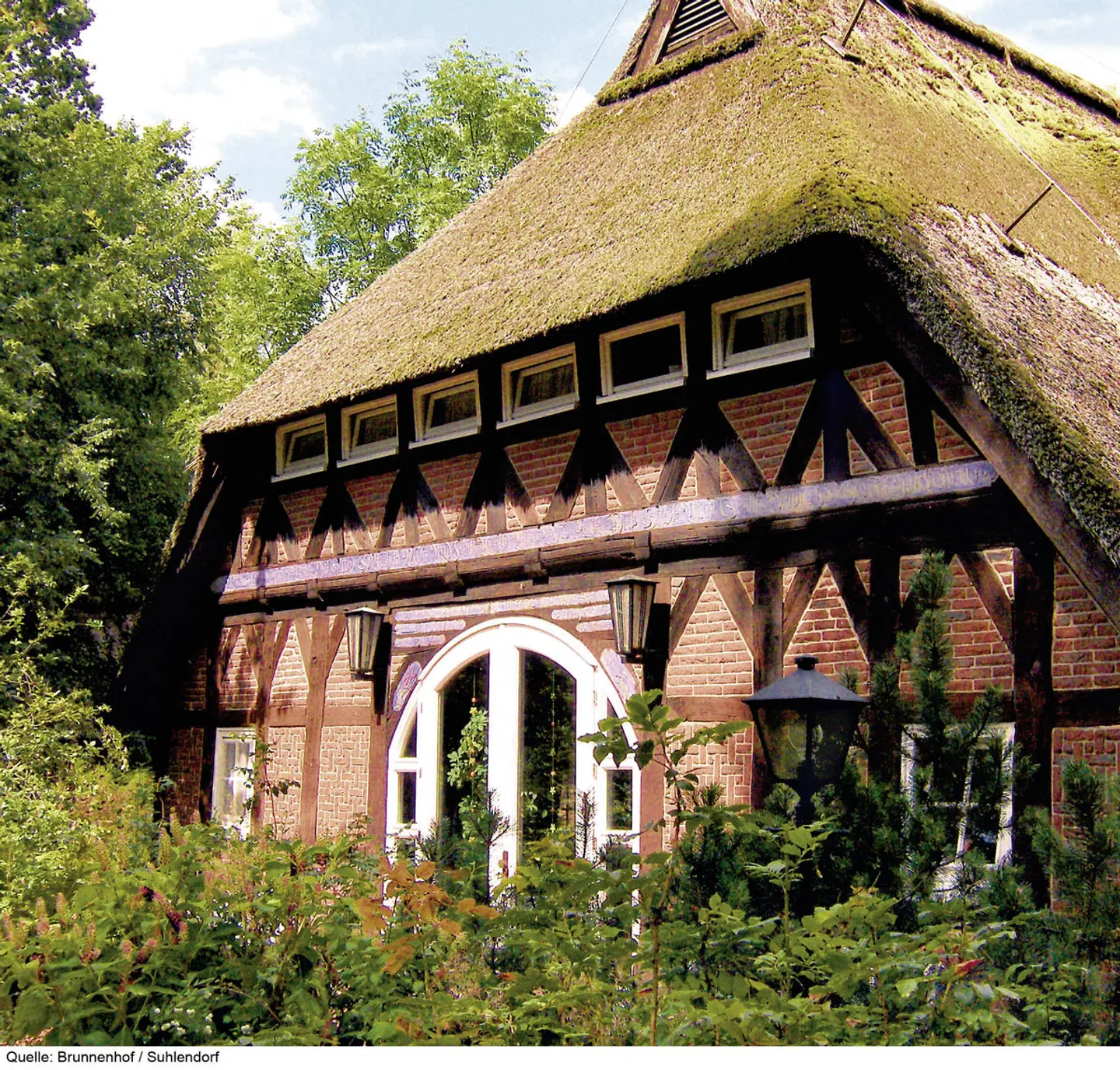 CAREA Ferien- & Reitsport-Hotel Brunnenhof EXTERIOR