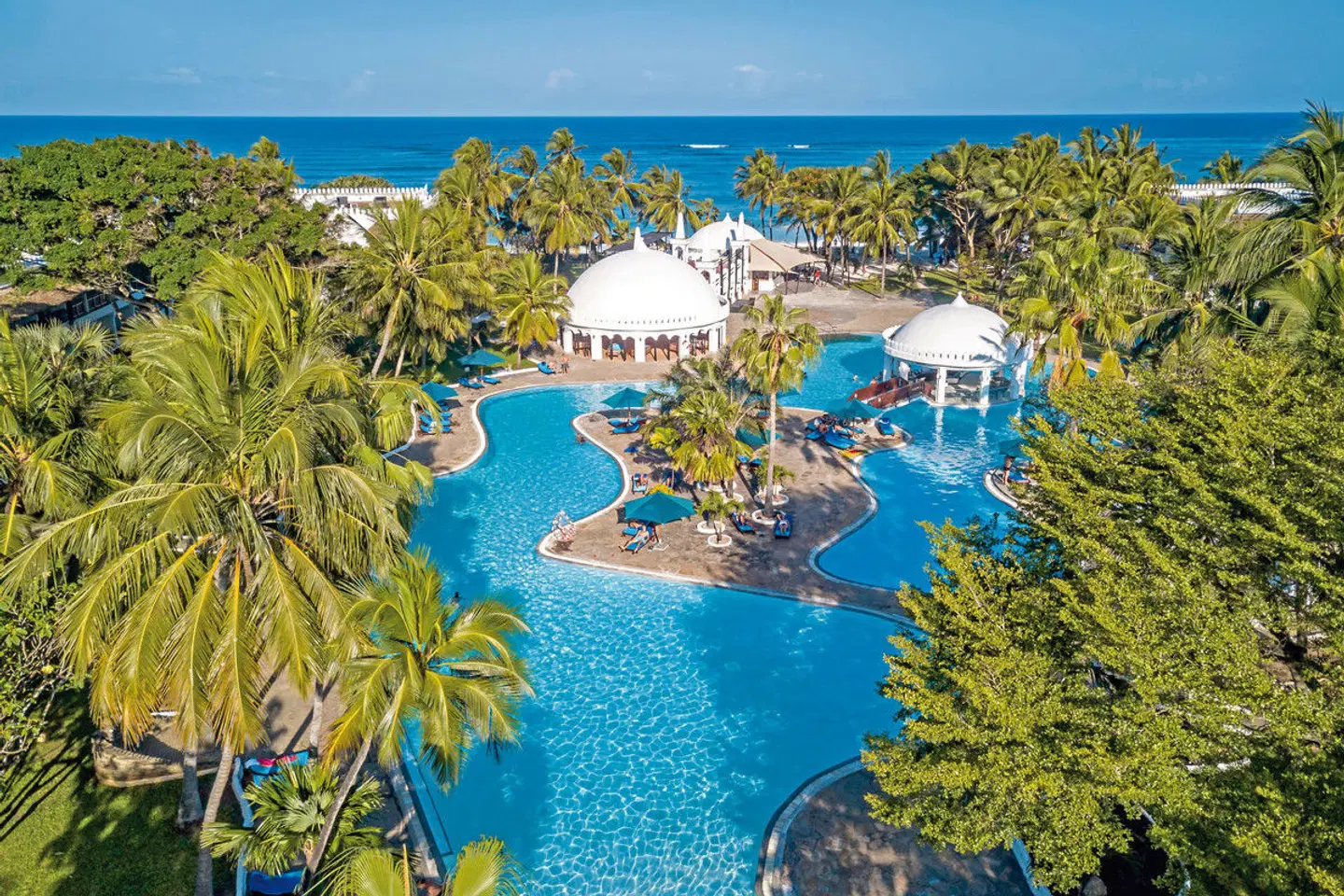 Southern Palms Beach Resort OUTDOOR_POOL