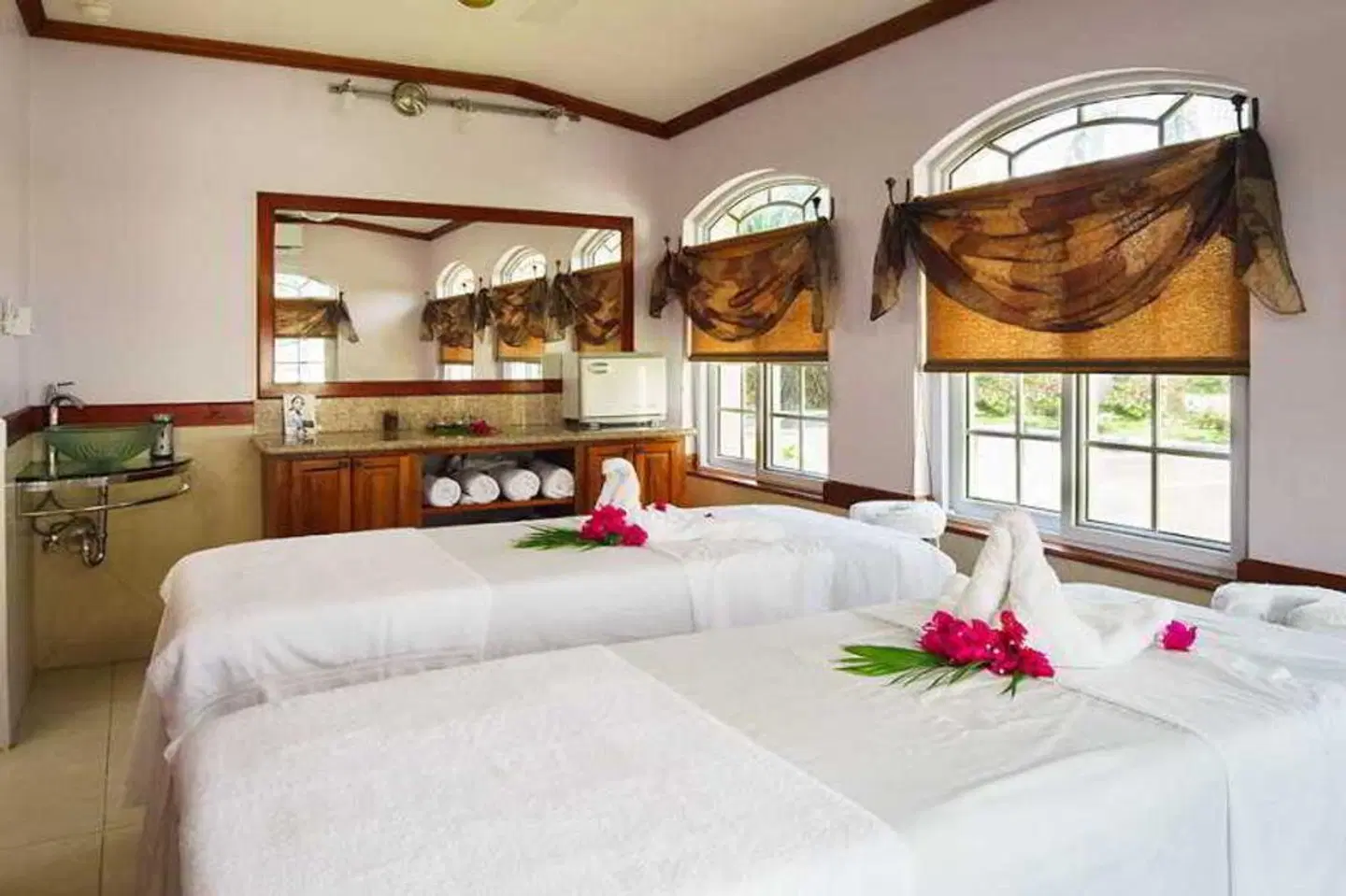 Rondel Village ROOM_EXAMPLE