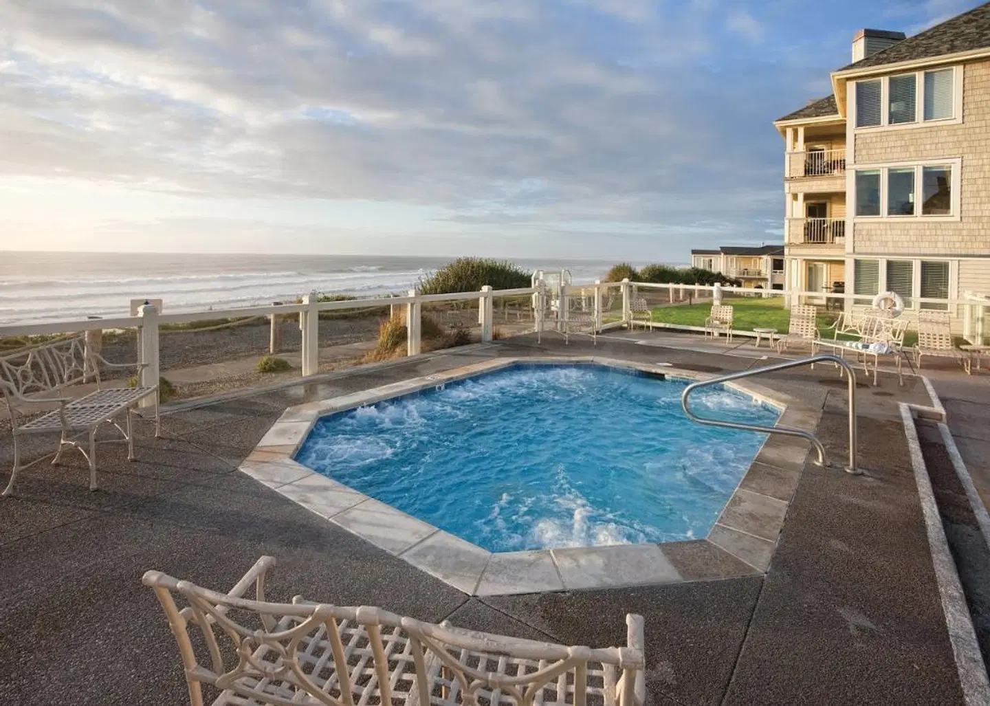 WorldMark Gleneden Beach OUTDOOR_POOL