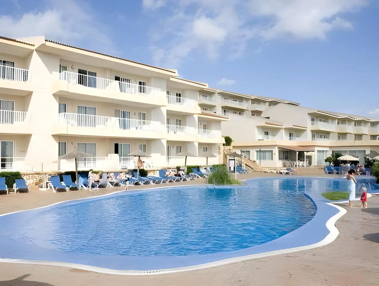 HSM Calas Park OUTDOOR_POOL