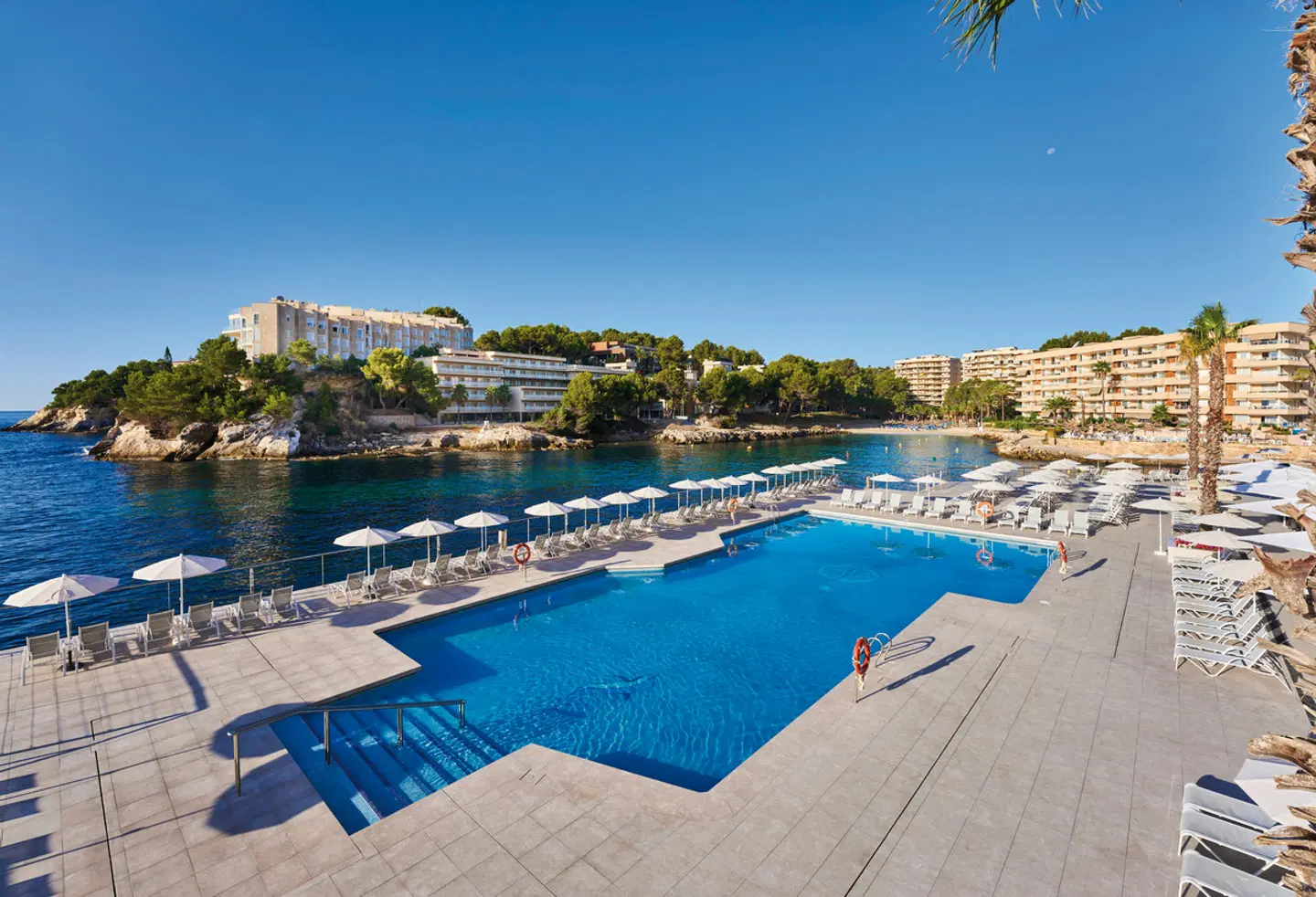 Globales Cala Viñas OUTDOOR_POOL