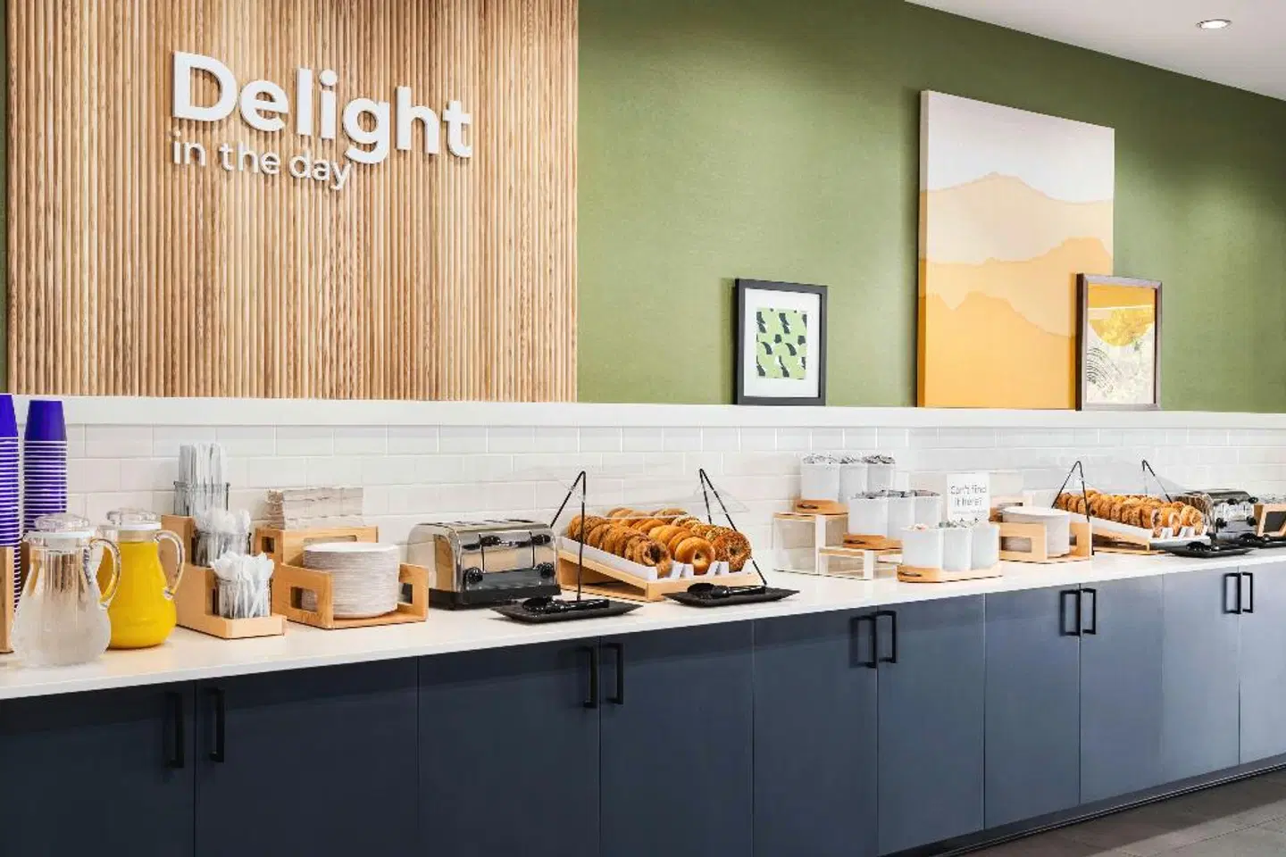 Spark by Hilton at Universal Blvd Badezimmer