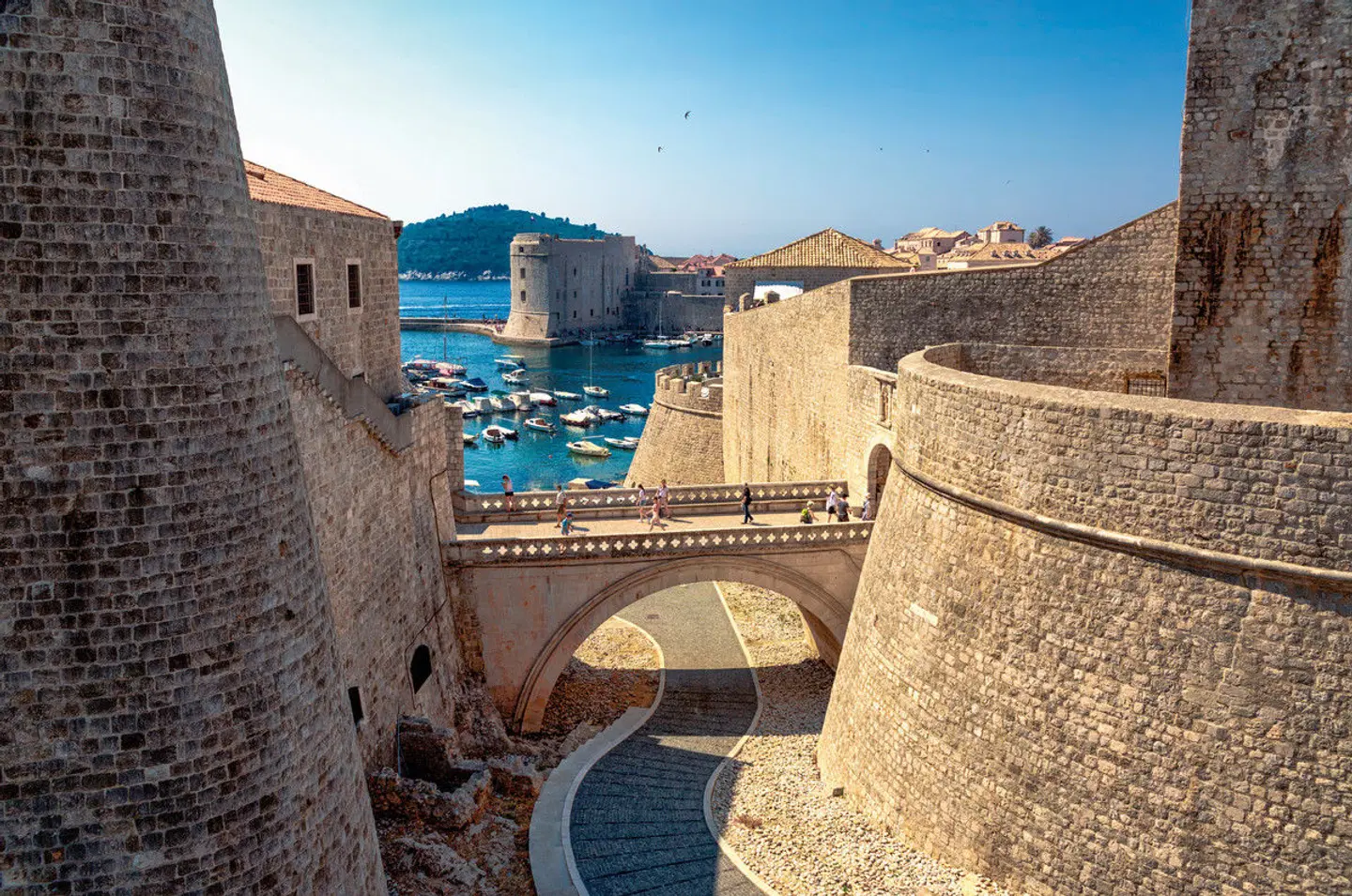 Im Reich der Drachen - Game of Thrones Drehorte entdecken EXTERIOR