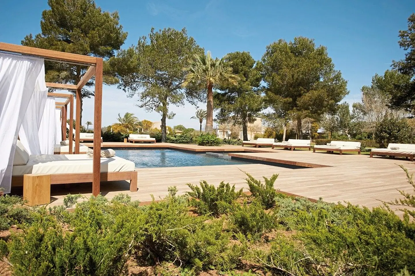 Fontsanta Hotel Thermal Spa & Wellness OUTDOOR_POOL