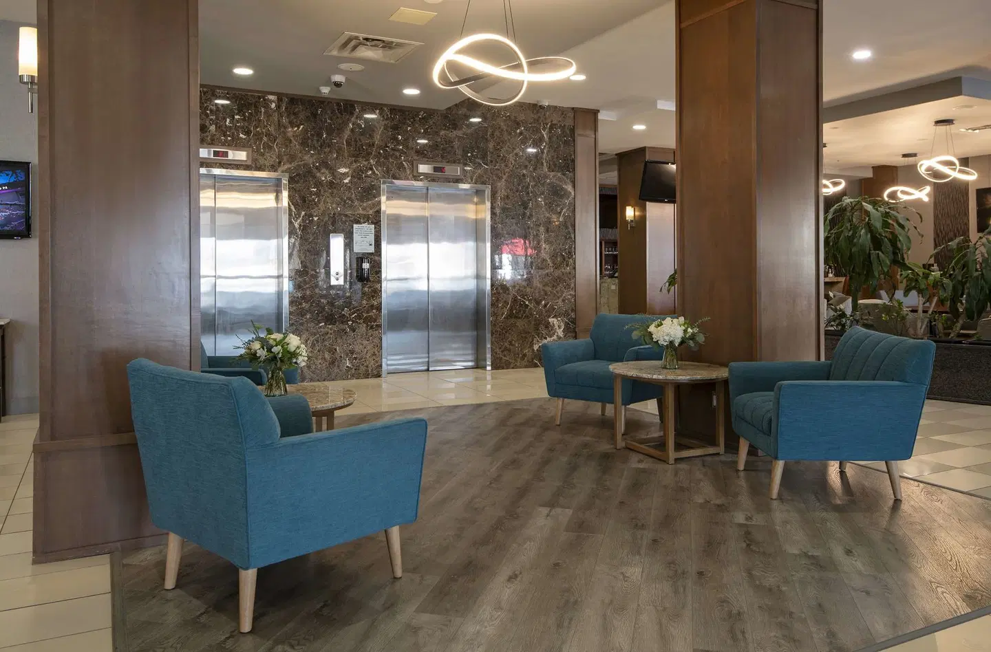 DoubleTree by Hilton Kamloops LOUNGE_LOBBY