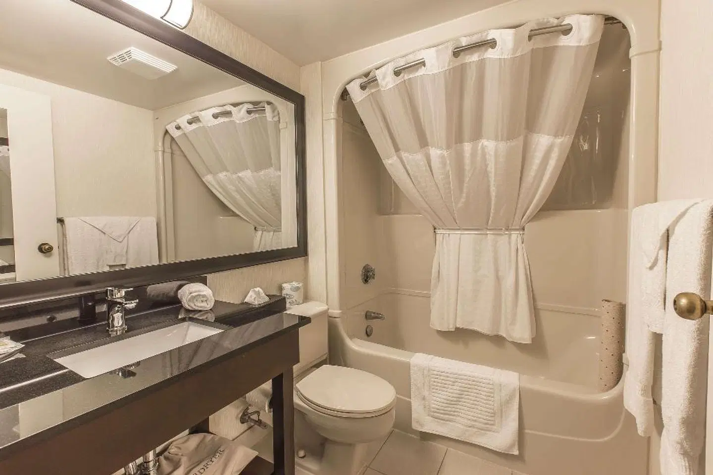 Comfort Inn Corner Brook Badezimmer