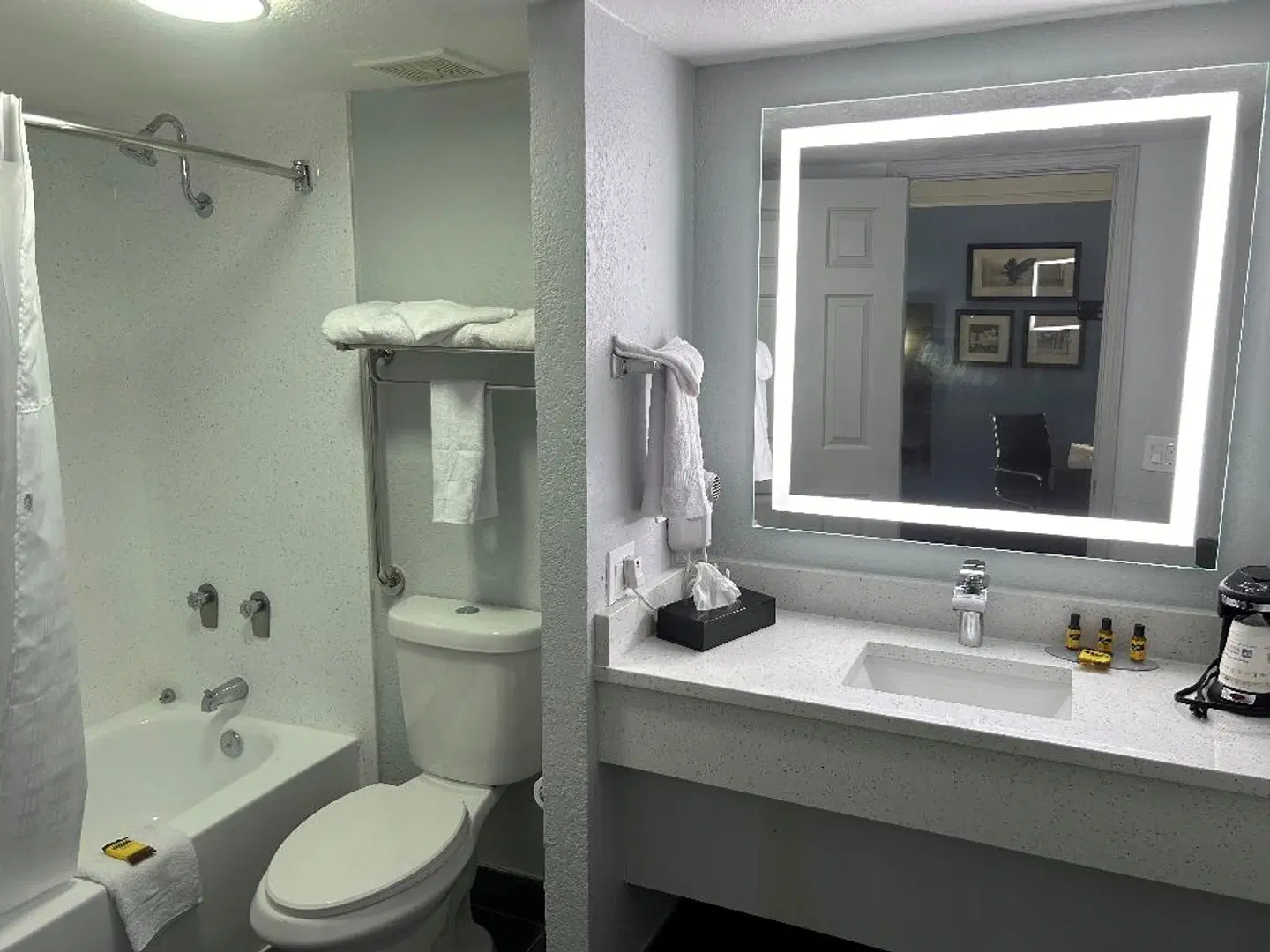 Best Western Schaumburg - O'Hare NW Badezimmer