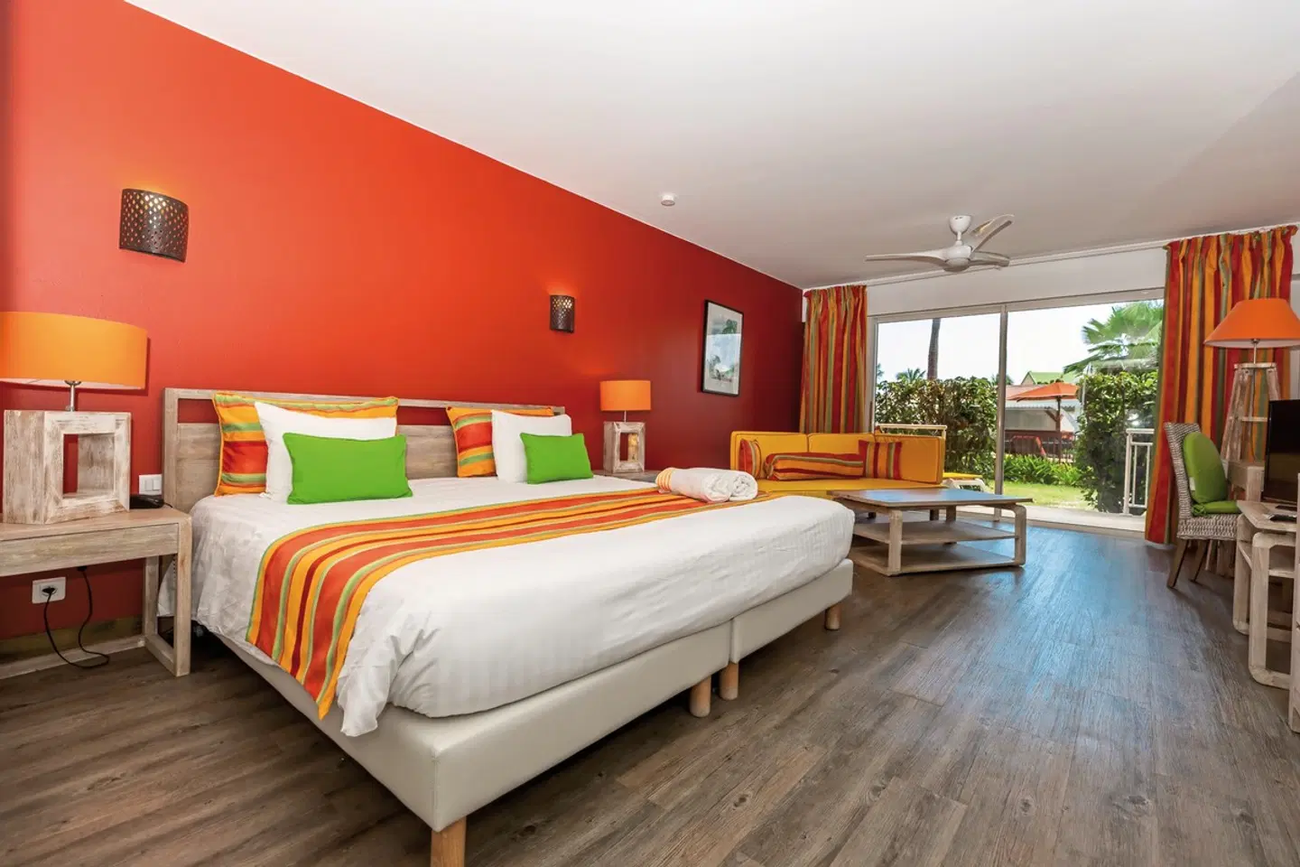 Palm Court ROOM_EXAMPLE