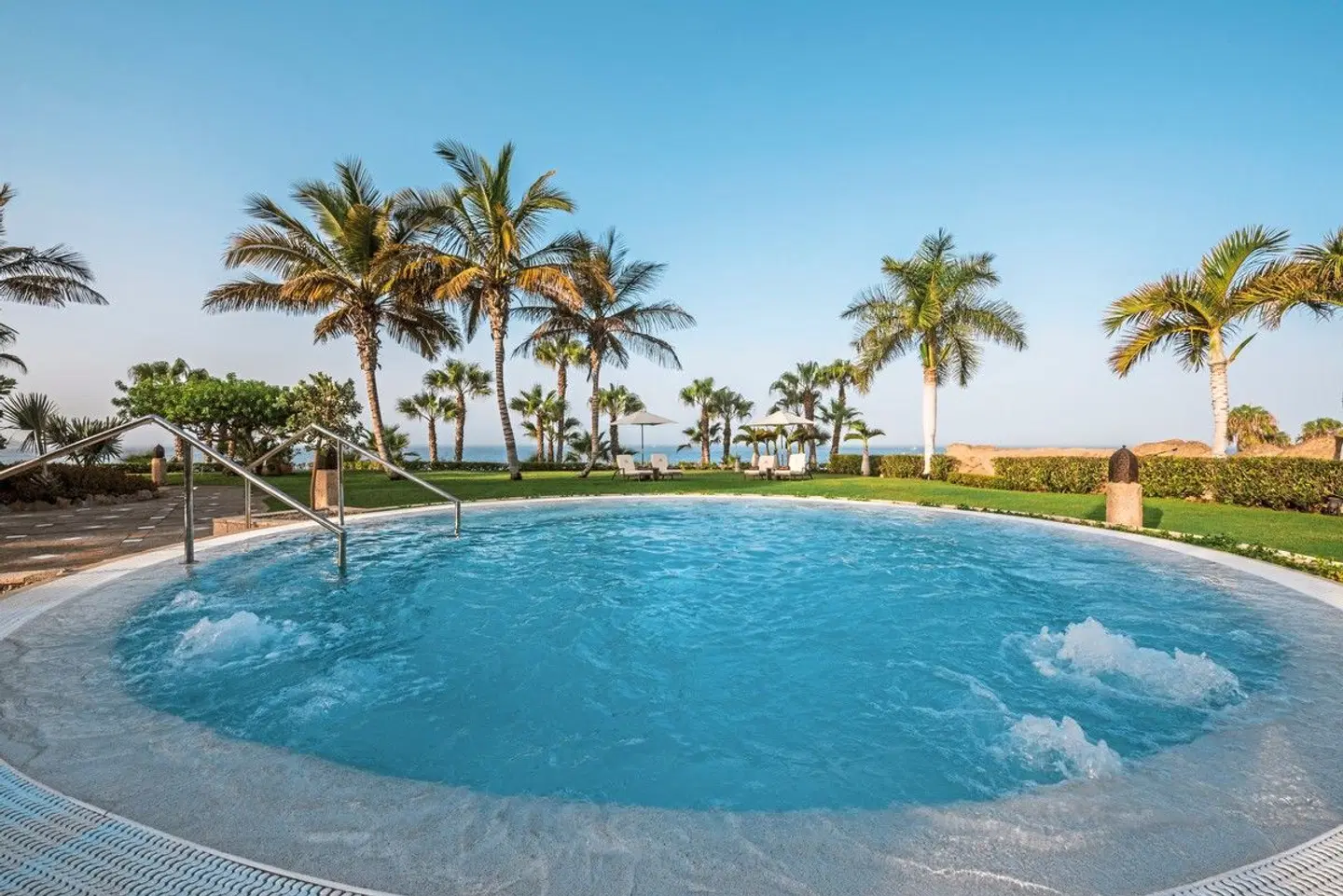 JOIA El Mirador by Iberostar OUTDOOR_POOL