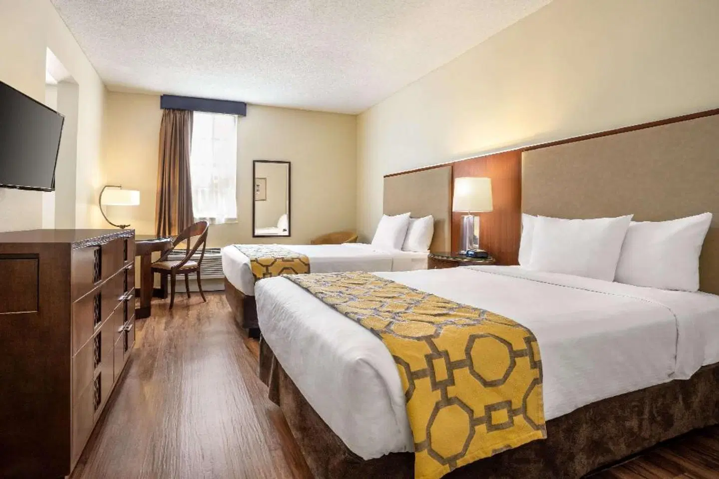 Baymont by Wyndham Florida City ROOM_EXAMPLE