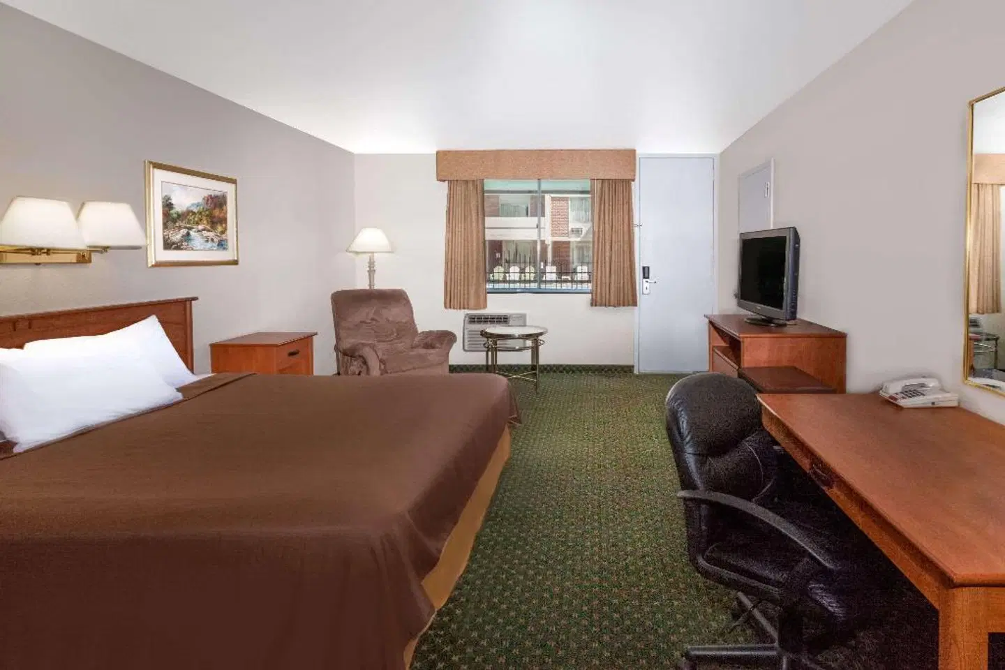 Travelodge by Wyndham Jackson ROOM_EXAMPLE