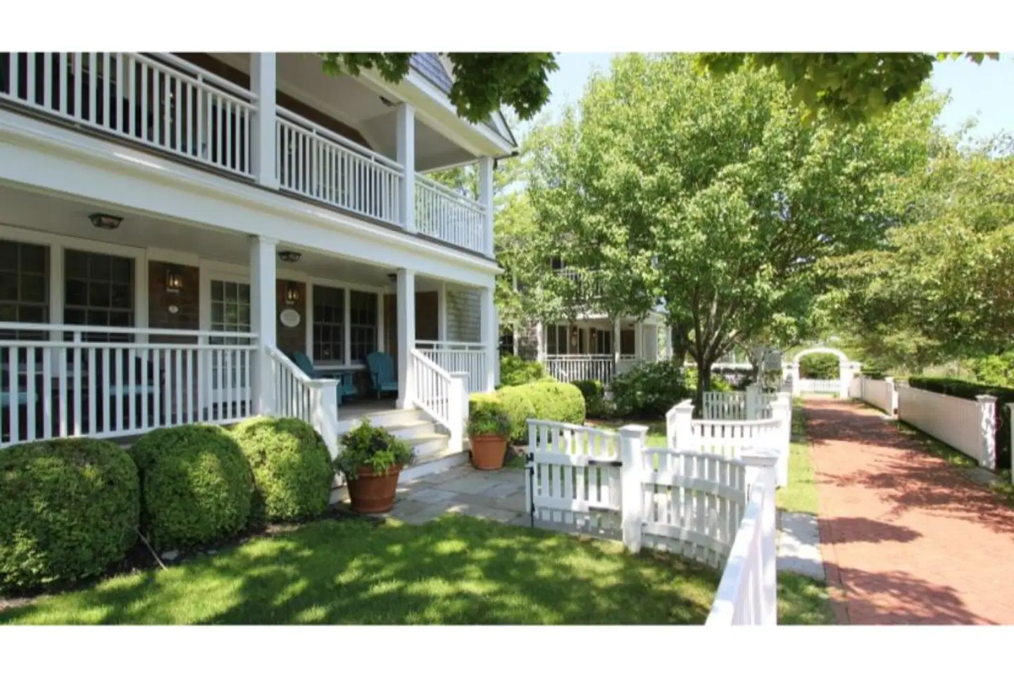 Harbor View Hotel & Resort EXTERIOR