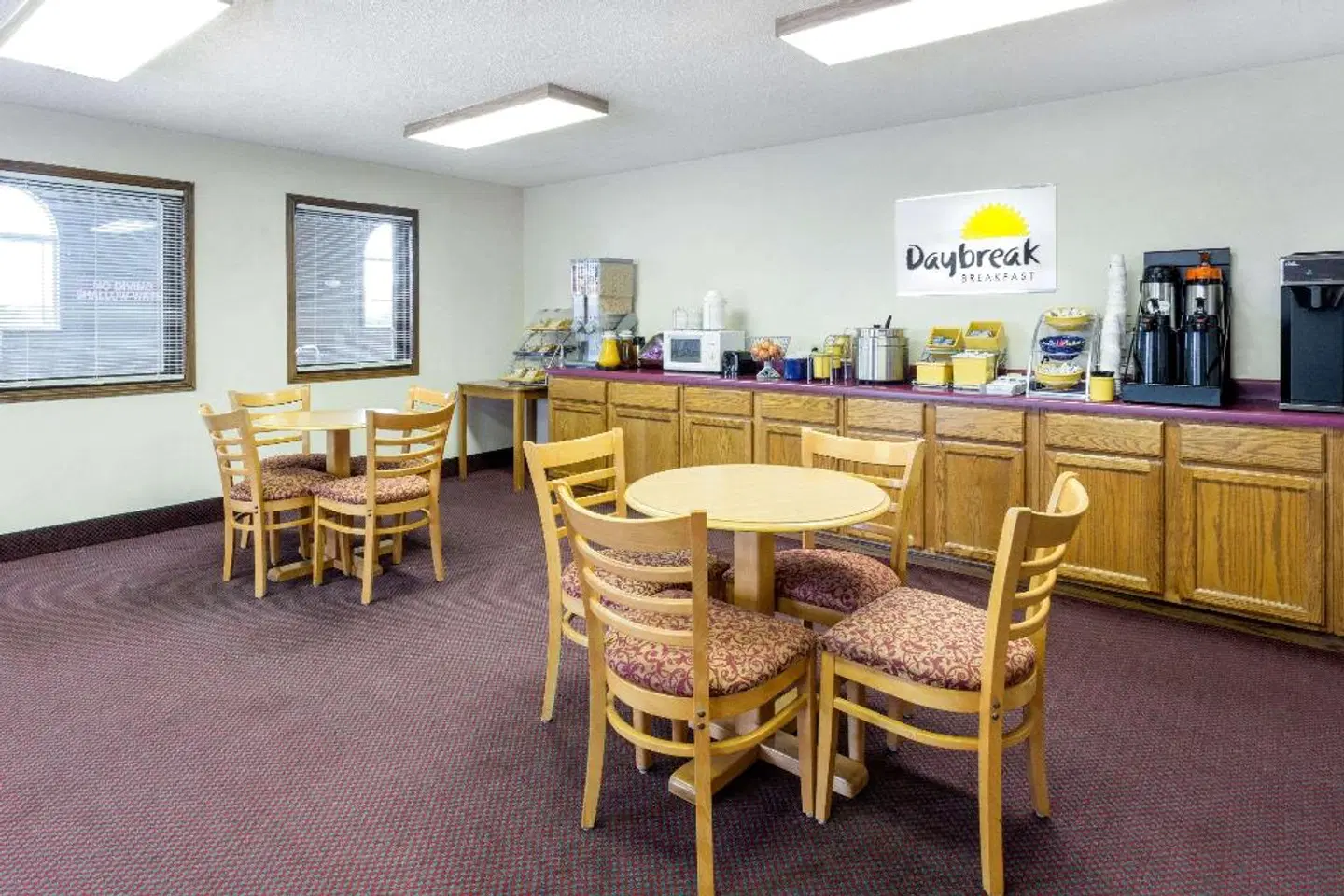 Days Inn by Wyndham El Paso Bar