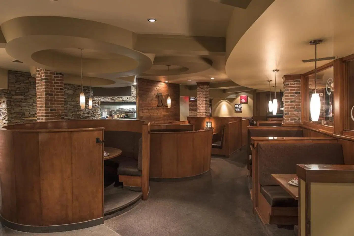 Holiday Inn Lethbridge Bar