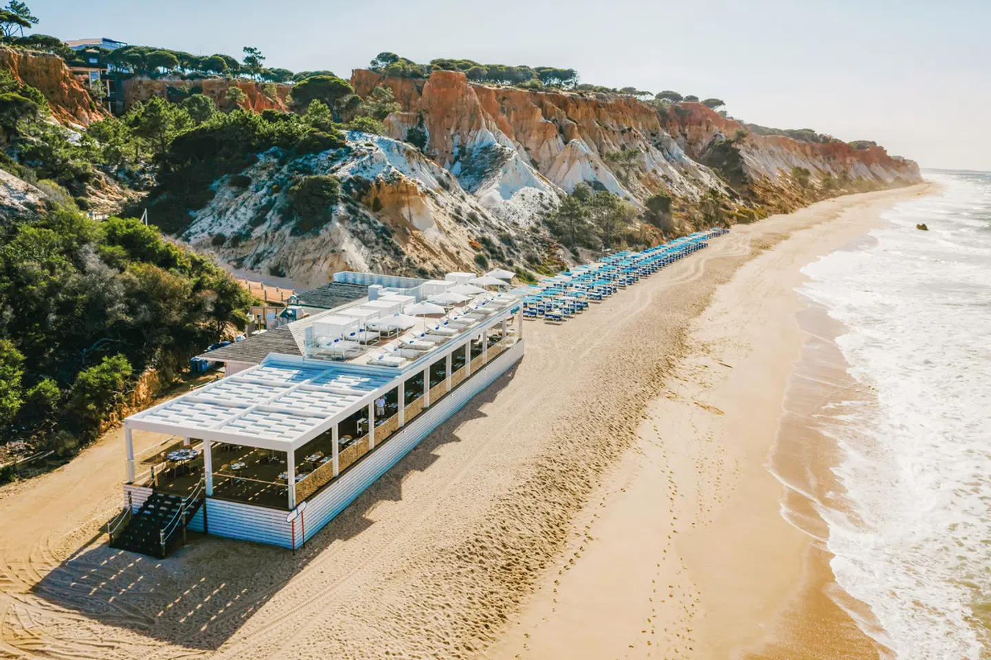 Pine Cliffs Resort: Pine Cliffs Ocean Suites & Spa Strand