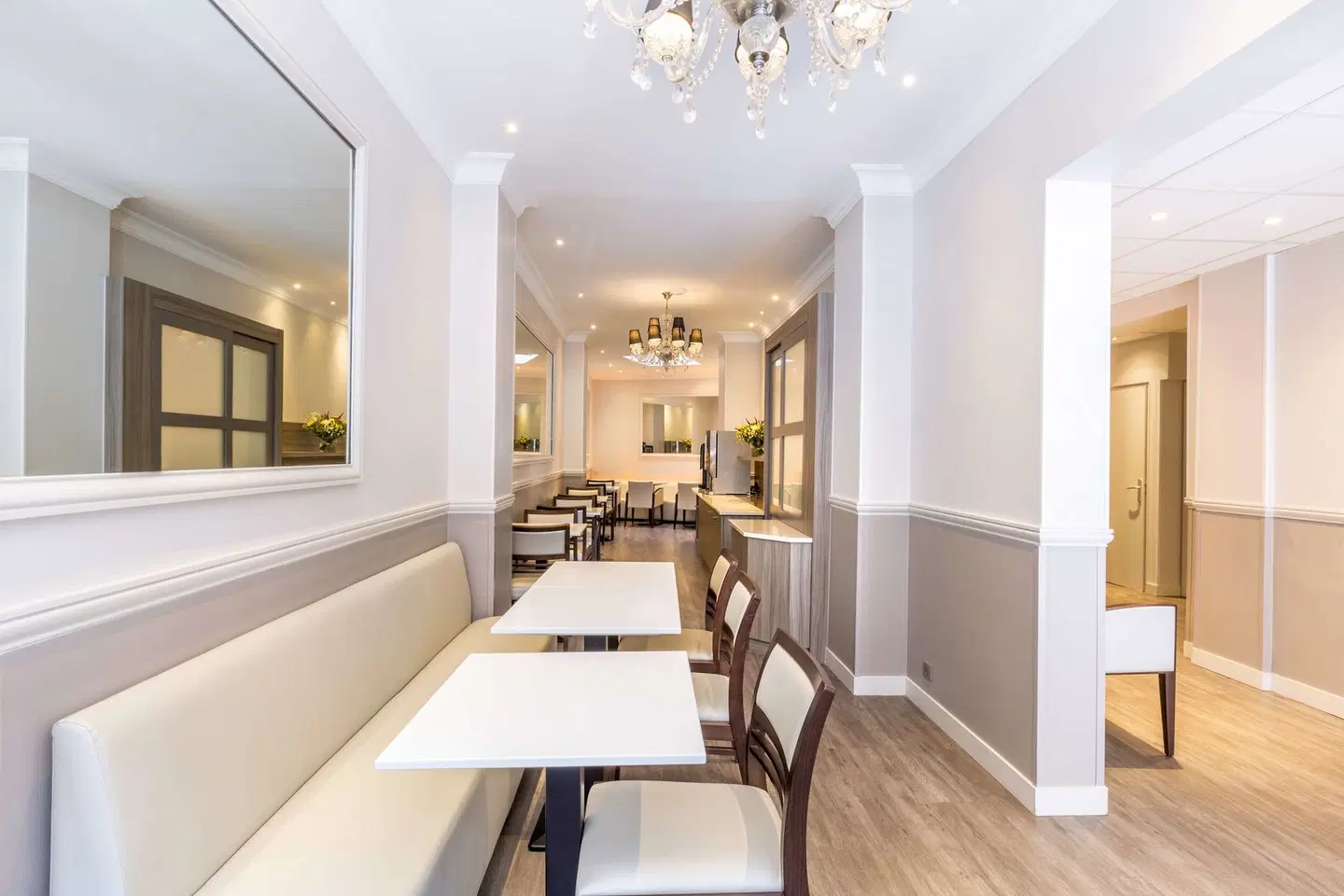 Sure Hotel by Best Western Paris Gare du Nord LOUNGE_LOBBY