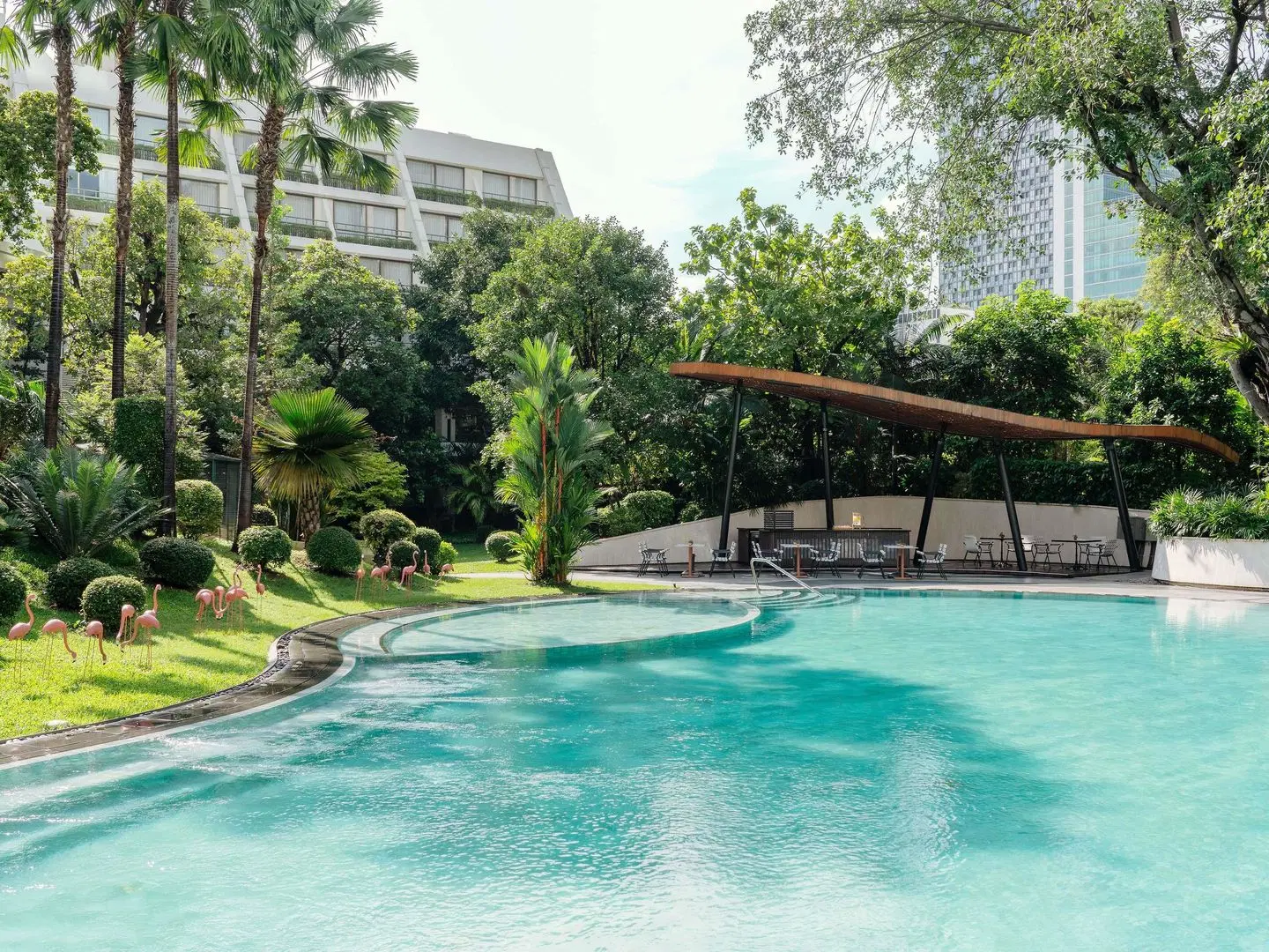 Mövenpick BDMS Wellness Resort Bangkok OUTDOOR_POOL