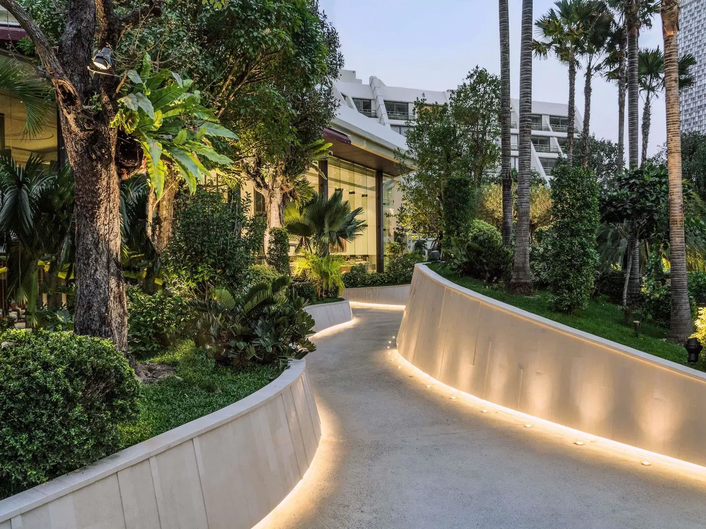 Mövenpick BDMS Wellness Resort Bangkok Terrasse