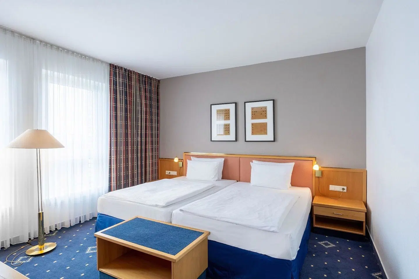 Hotel International Hamburg ROOM_EXAMPLE