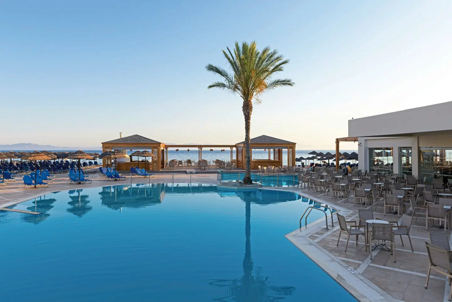 Avra Beach Resort OUTDOOR_POOL