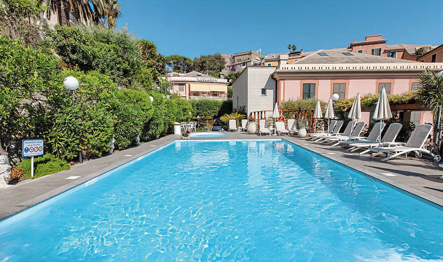 Due Mari OUTDOOR_POOL