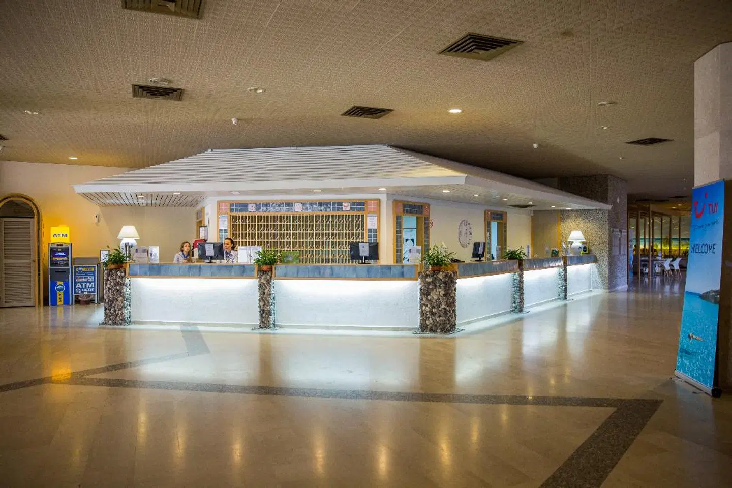 Futura Club Baia di Conte Bar