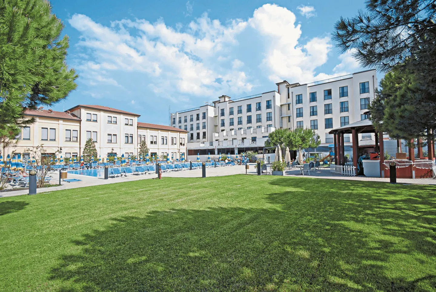 Club Hotel Dante EXTERIOR