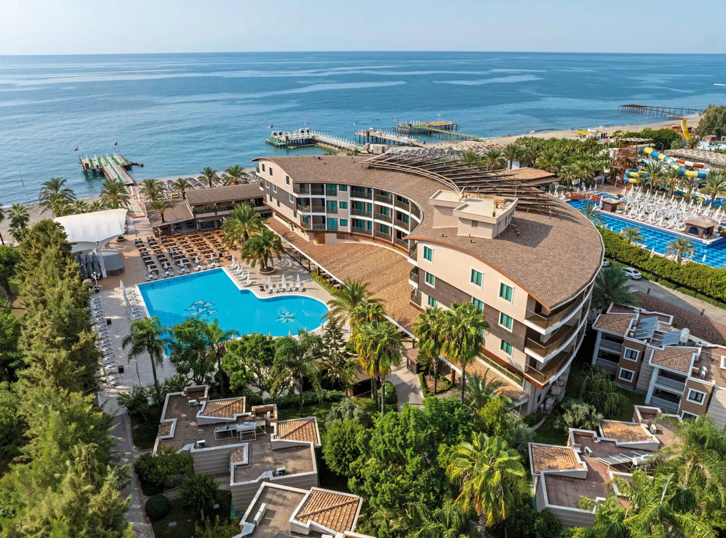 Quattro Family Club DEM Hotel EXTERIOR