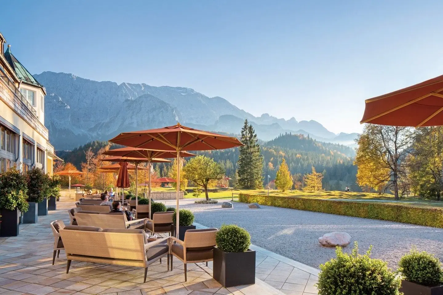 Schloss Elmau Luxury Spa Retreat & Cultural Hideaway Terrasse