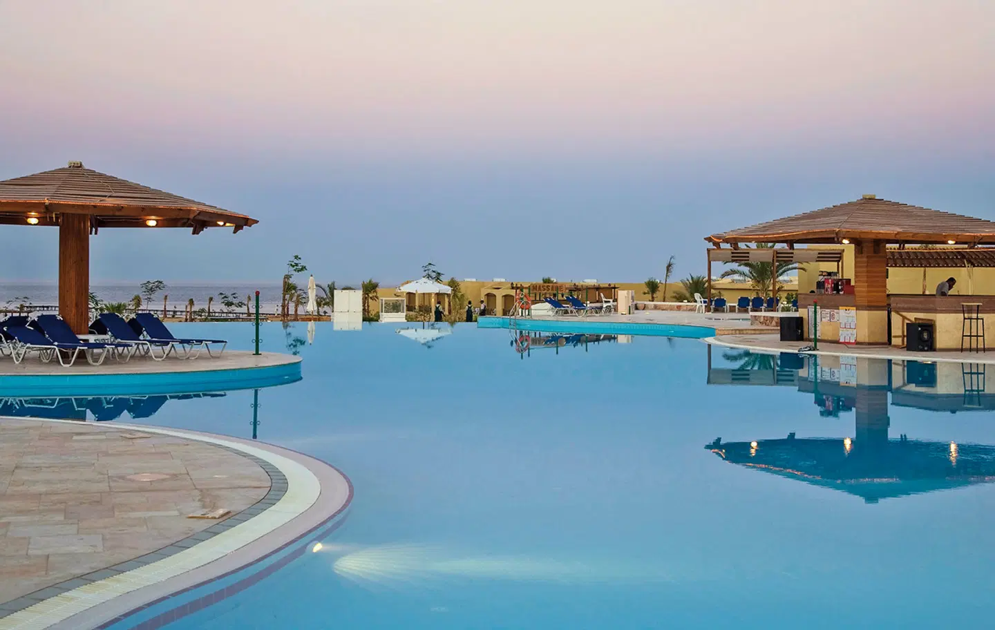 Three Corners Fayrouz Plaza Beach Resort OUTDOOR_POOL