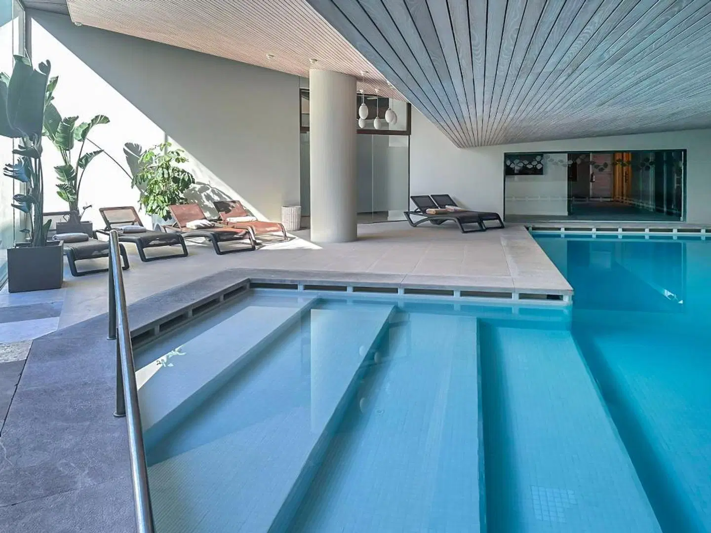 Torre Melina Gran Meliá Hallenbad