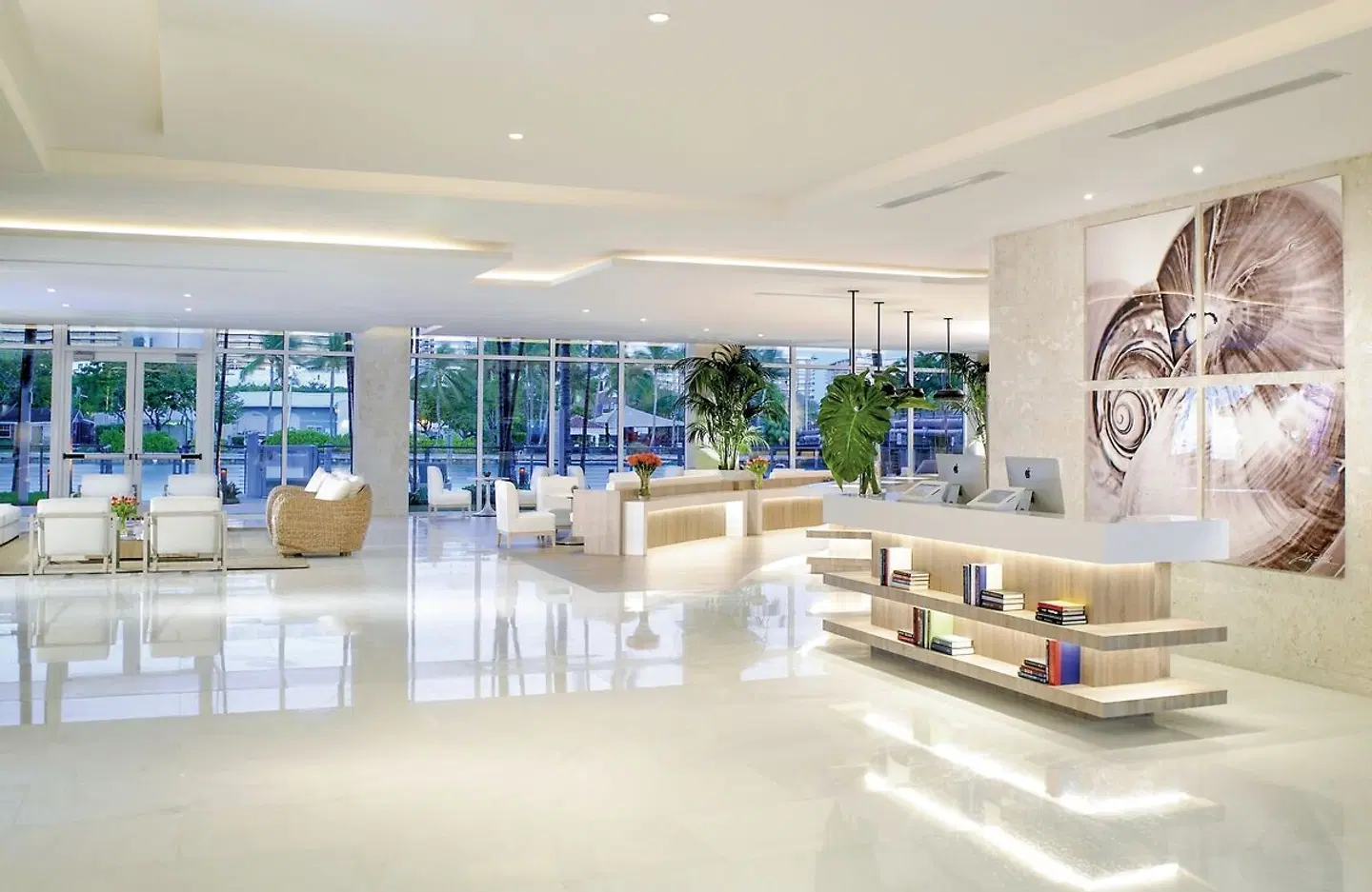 Grand Beach Bay Harbor LOUNGE_LOBBY