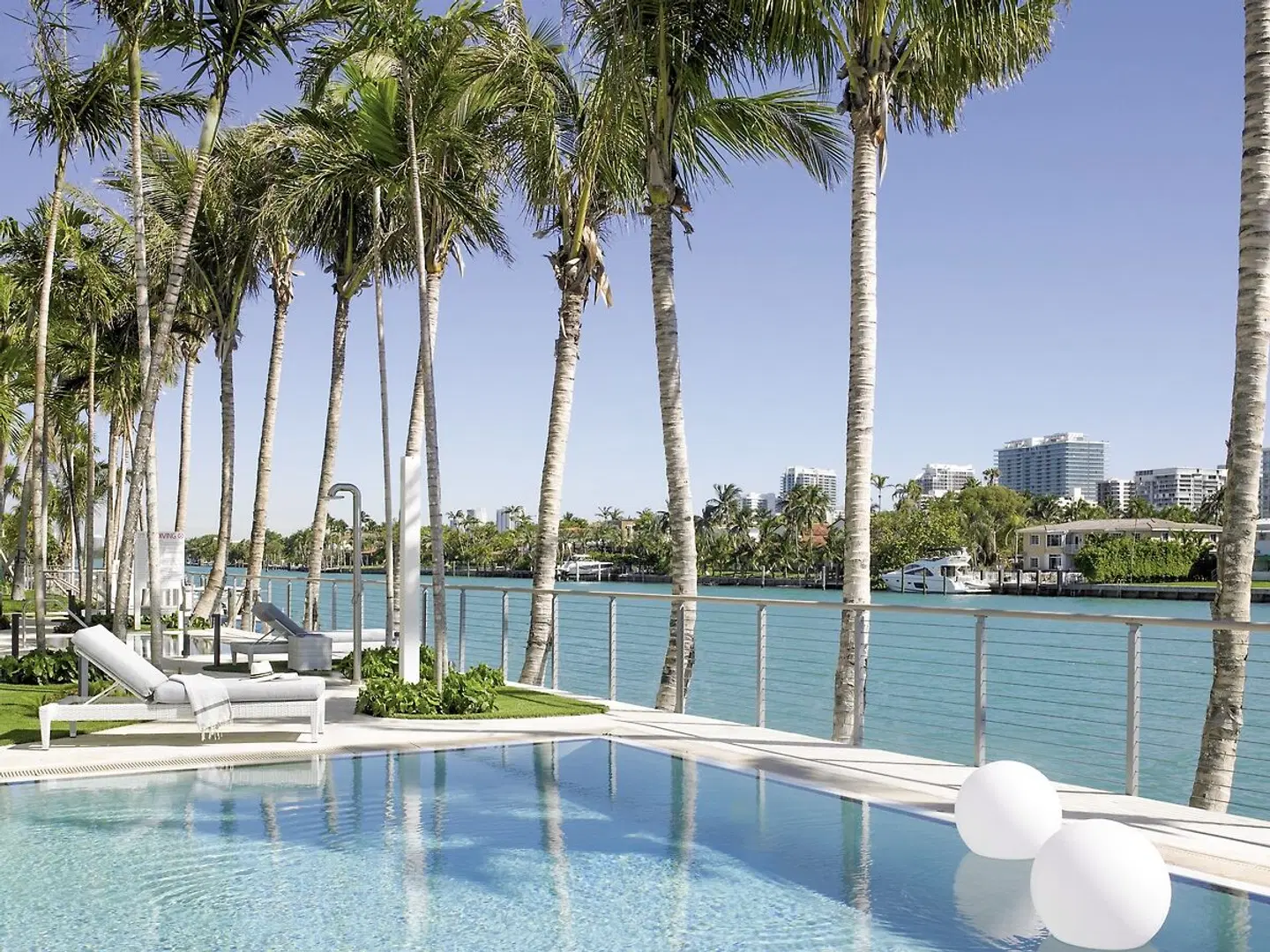 Grand Beach Bay Harbor OUTDOOR_POOL