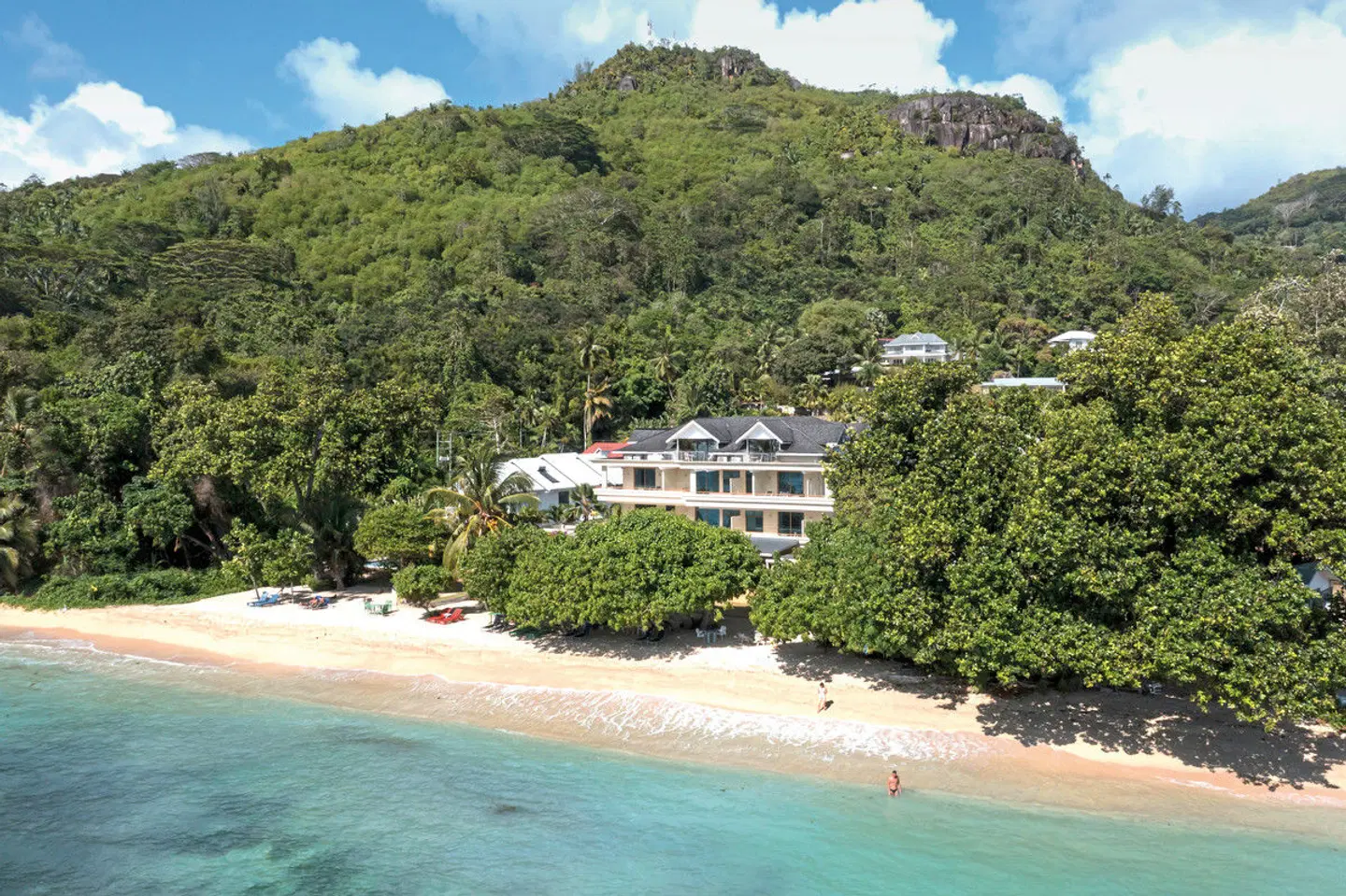 Crown Beach EXTERIOR