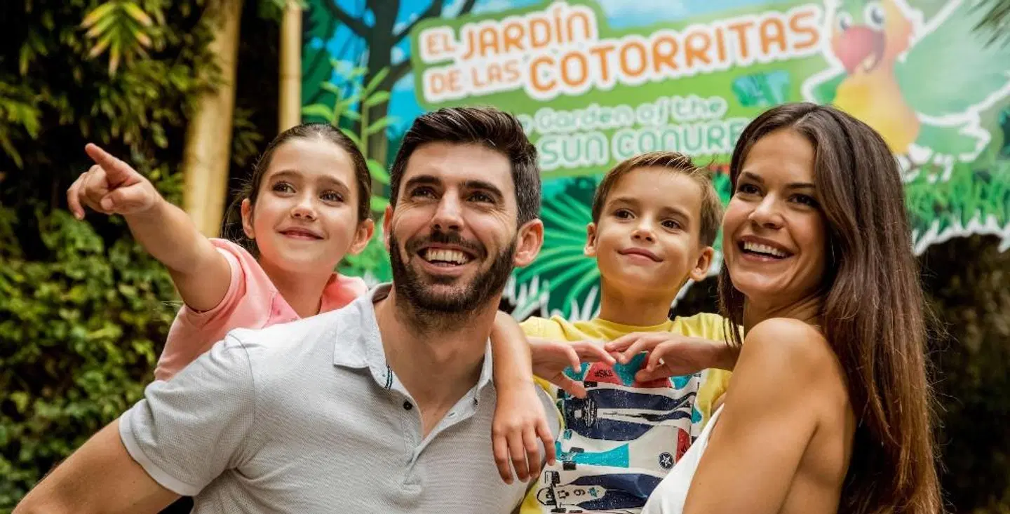 Four Points By Sheraton Costa Blanca Villas PEOPLE