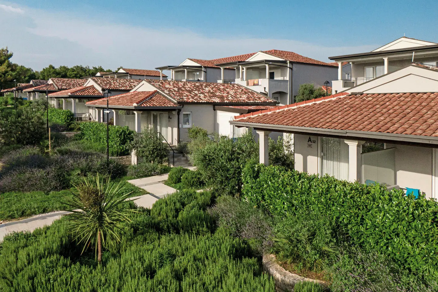 Gava Waterman Milna Resort EXTERIOR