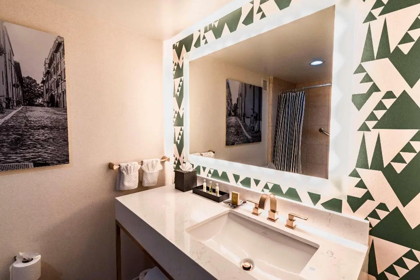 DoubleTree by Hilton San Diego Downtown Badezimmer