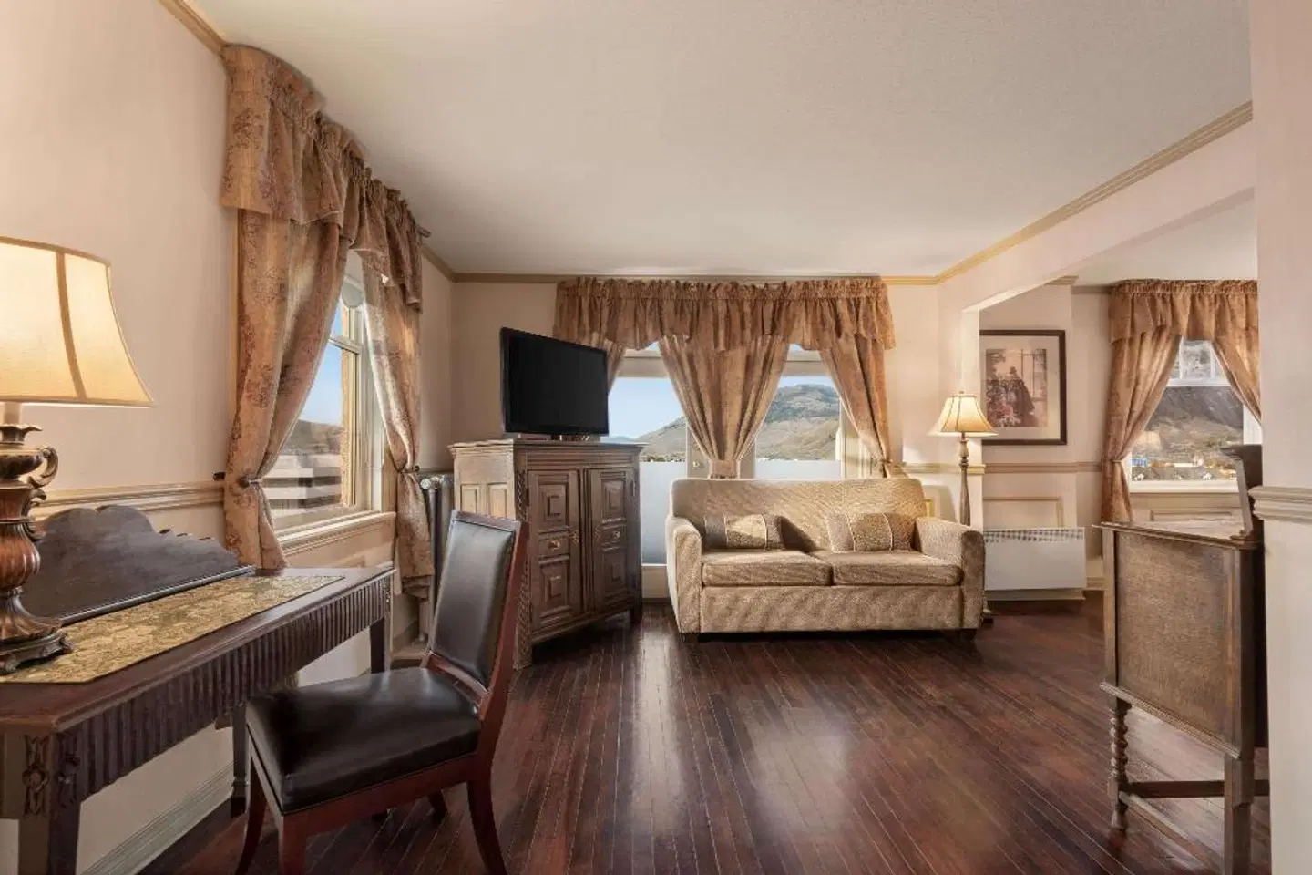 The Plaza Hotel ROOM_EXAMPLE