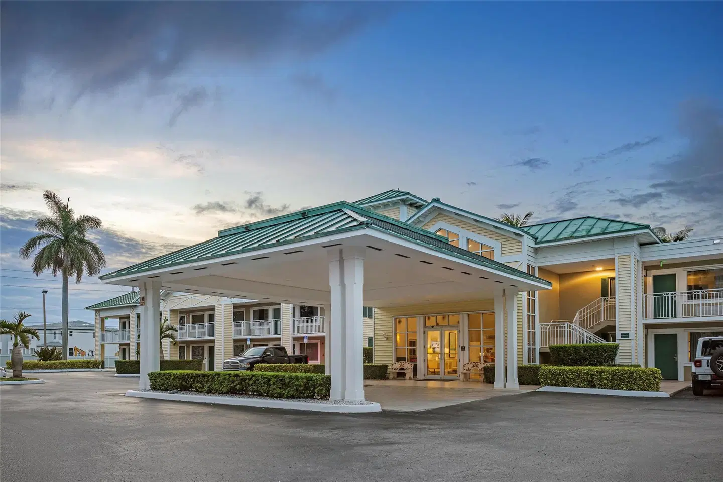 Best Western Gateway To The Keys EXTERIOR