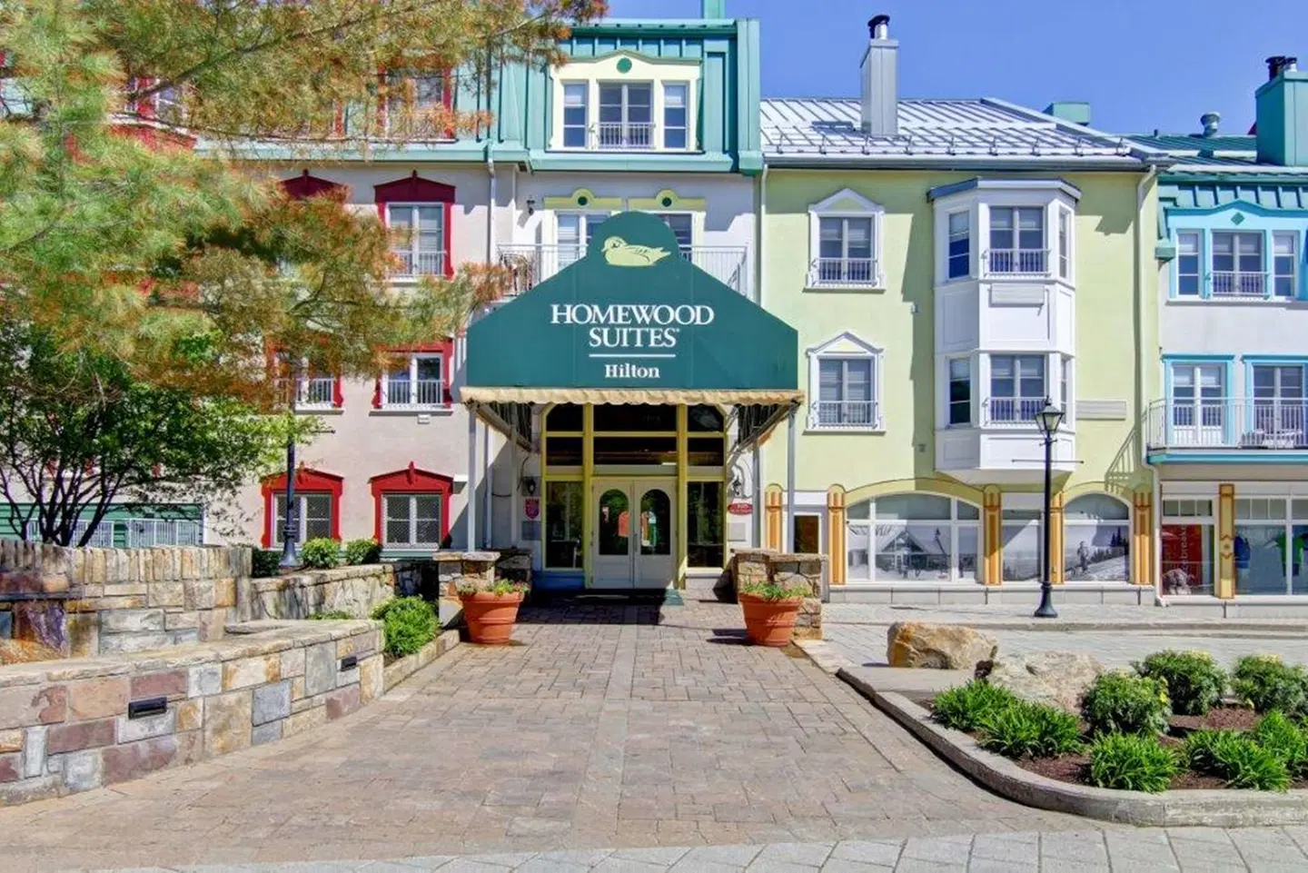 Homewood Suites by Hilton Mont-Tremblant Resort EXTERIOR
