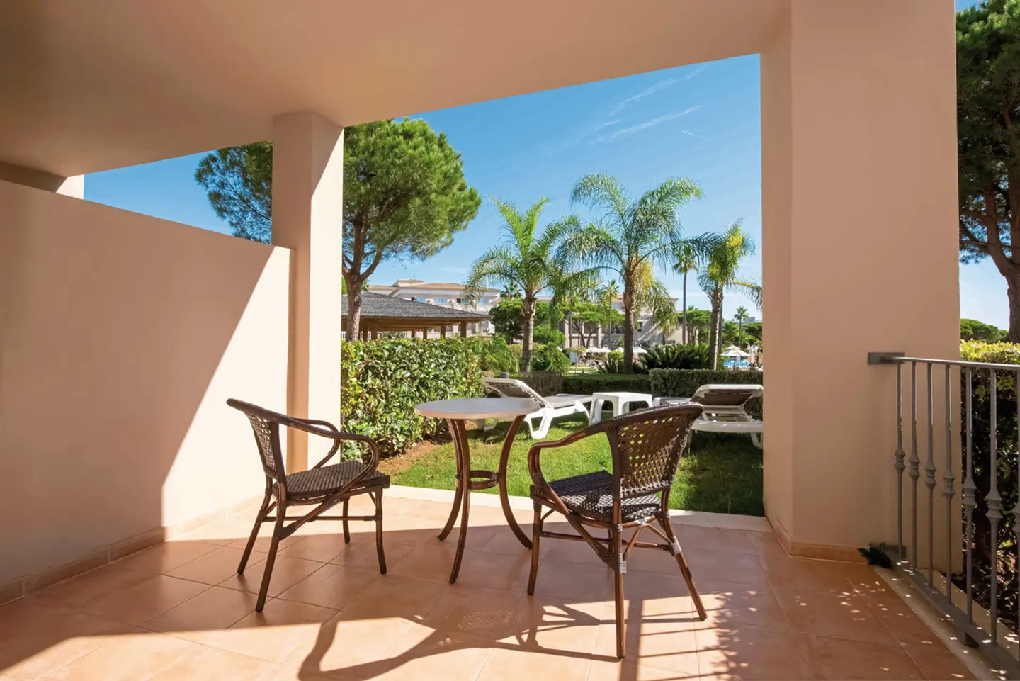 Valentín Sancti Petri Spa TERRACE