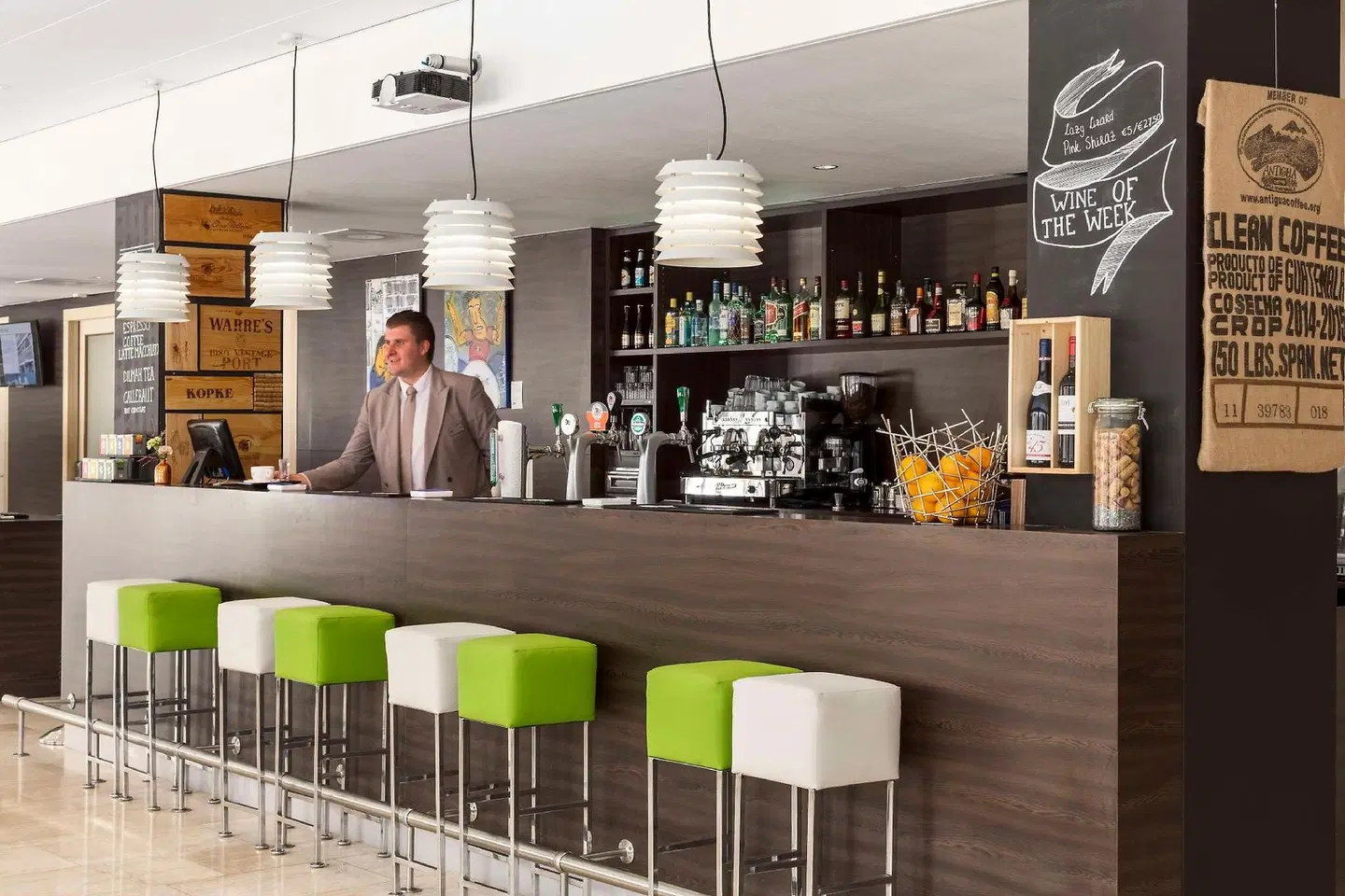 NH Amsterdam Zuid Bar