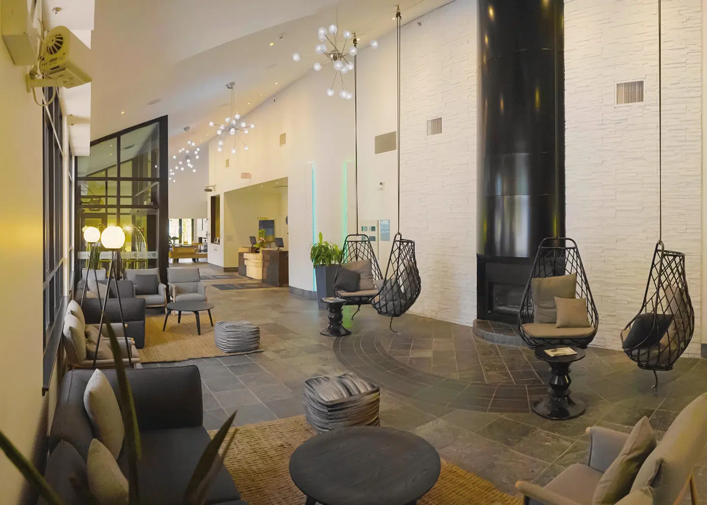 Aava Whistler LOUNGE_LOBBY