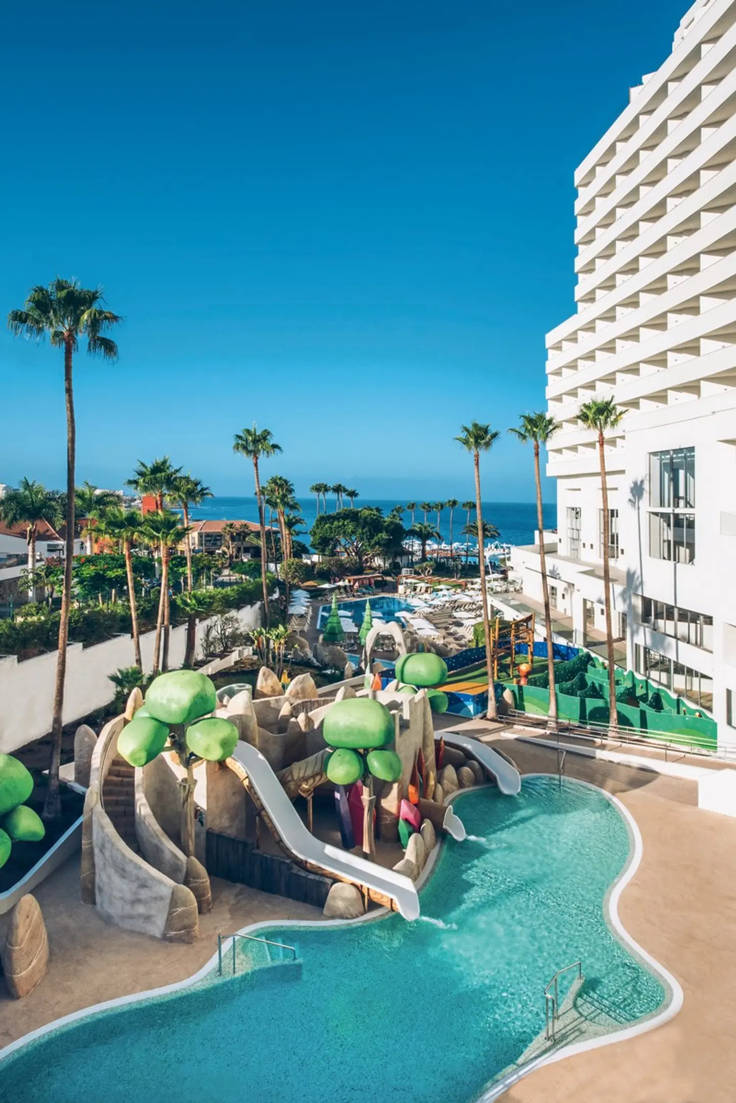 Iberostar Waves Bouganville Playa OUTDOOR_POOL